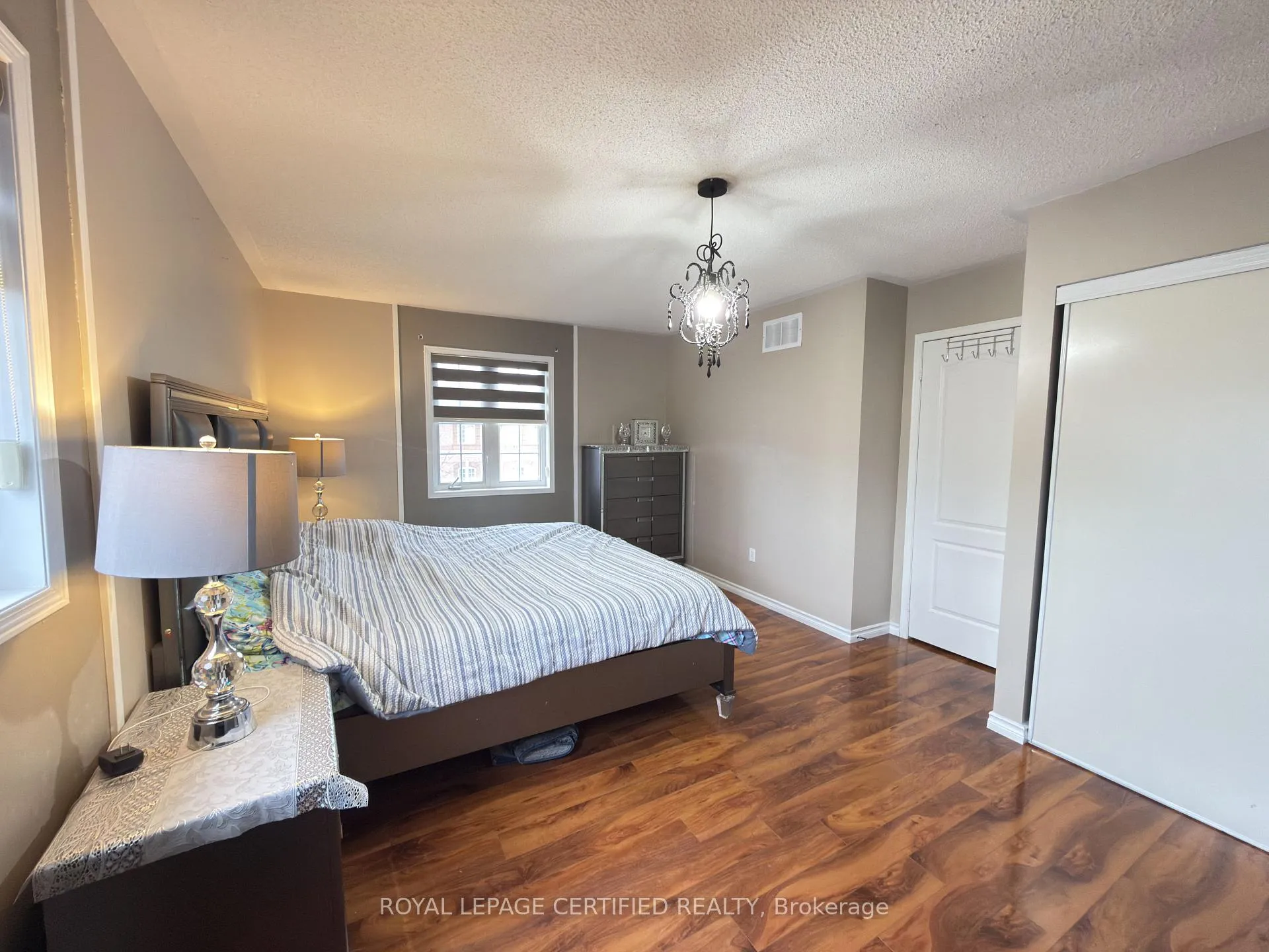 Photo 28 of 2 Lake Louise Drive, Brampton, Fletcher's Meadow — HOMEH