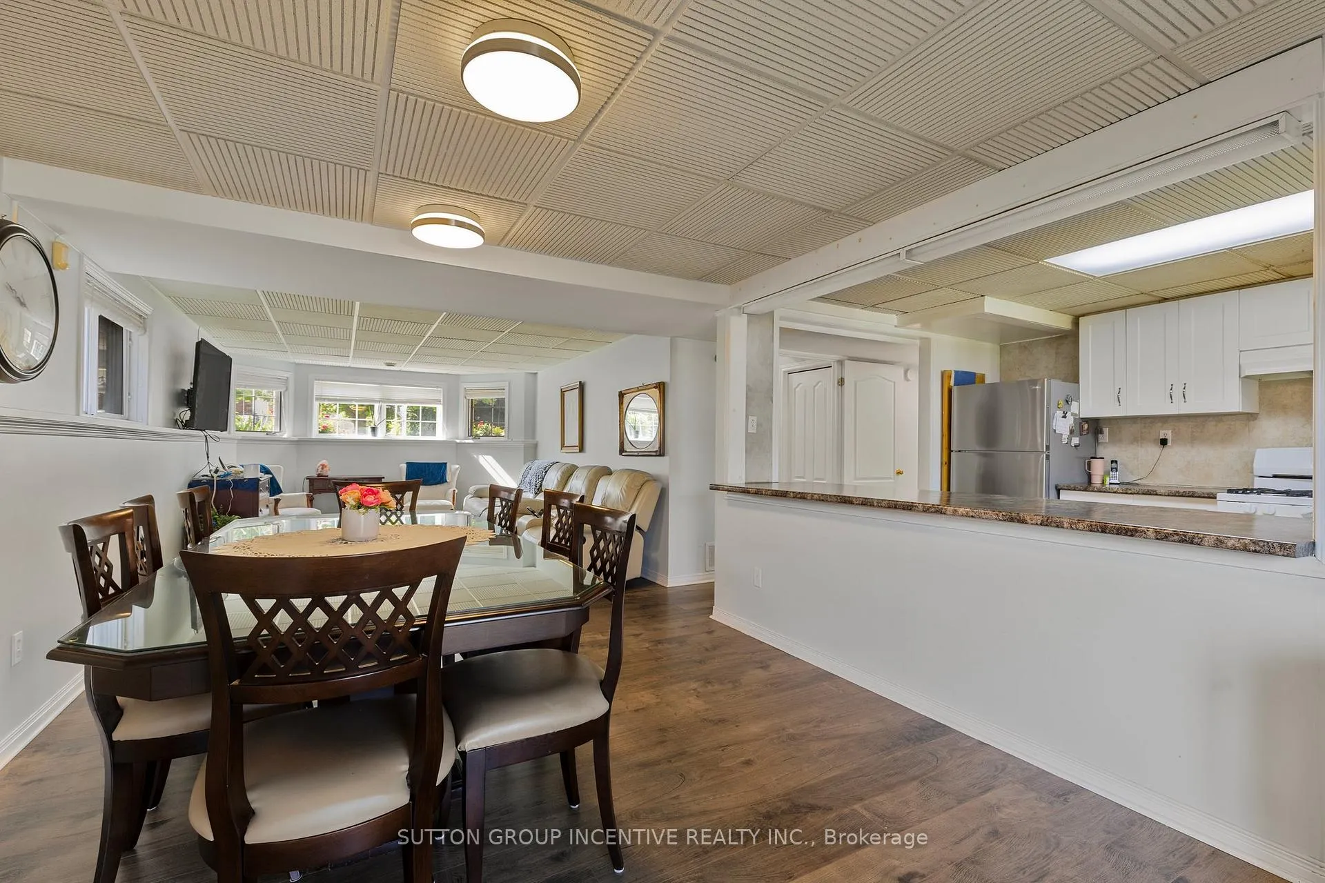 Photo 26 of 635 Wayne Crescent, Midland — HOMEH