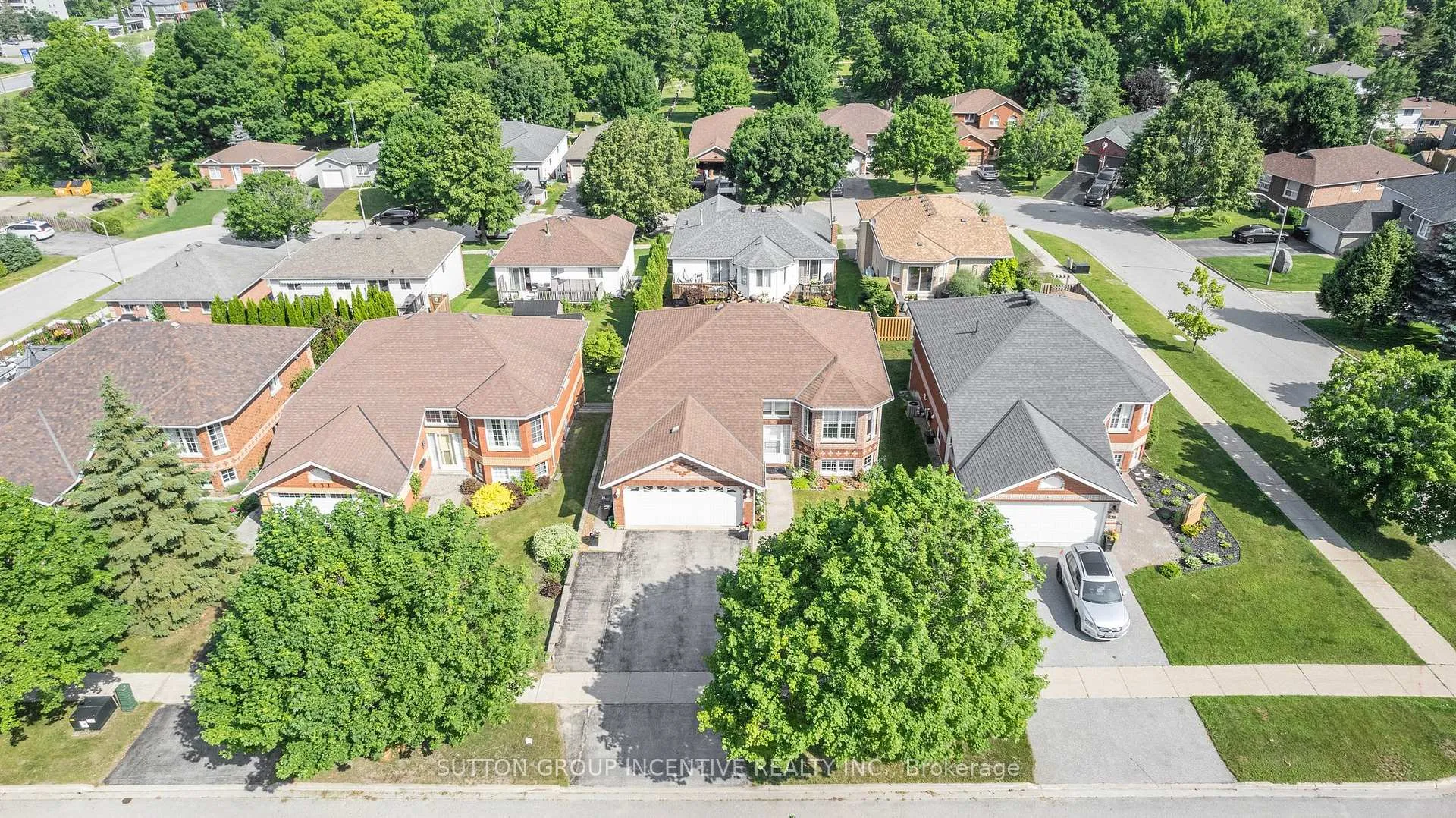 Photo 41 of 635 Wayne Crescent, Midland — HOMEH
