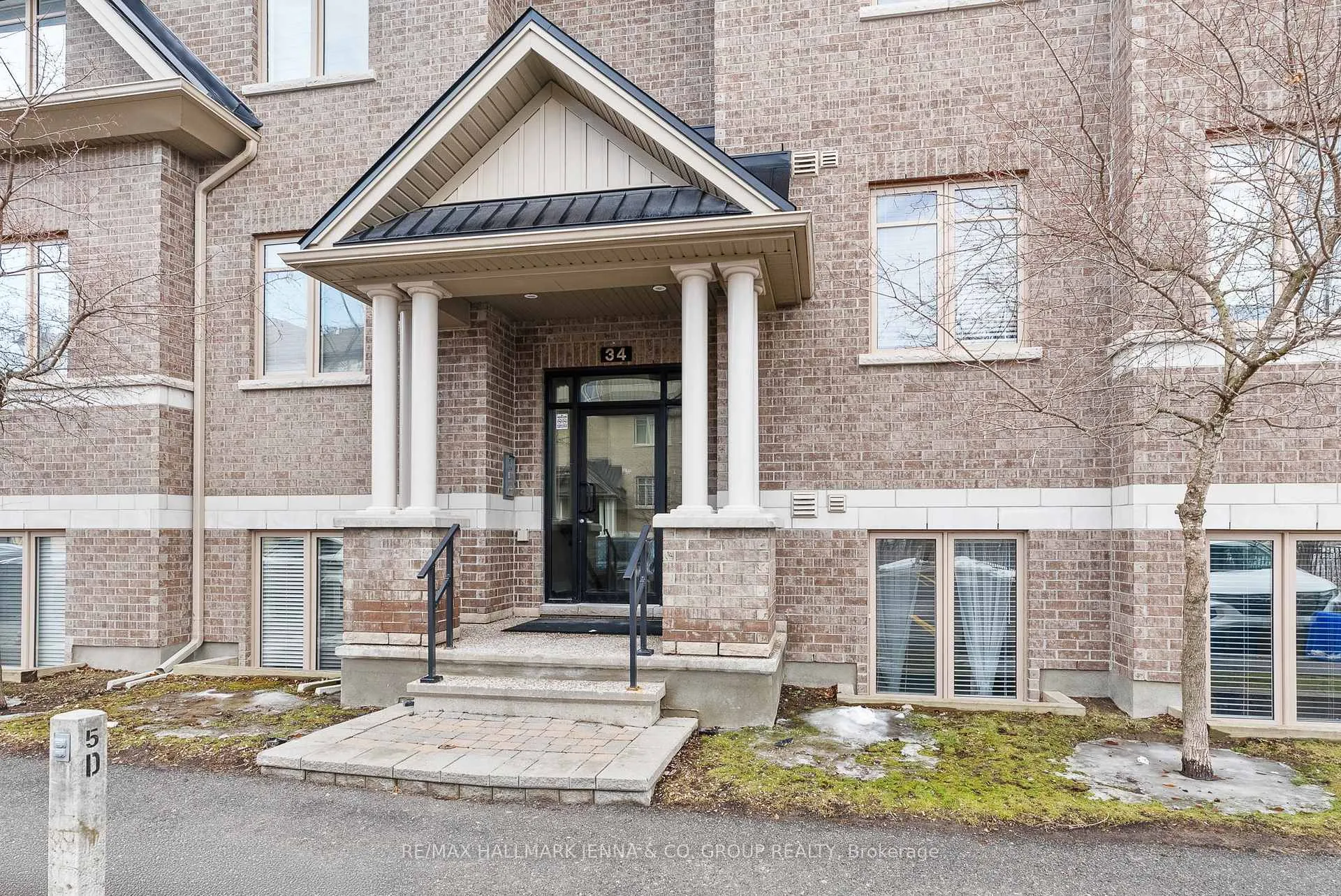 Photo 1 of Unit A, 34 Tadley Private, Ottawa, Barrhaven - Longfields — HOMEH