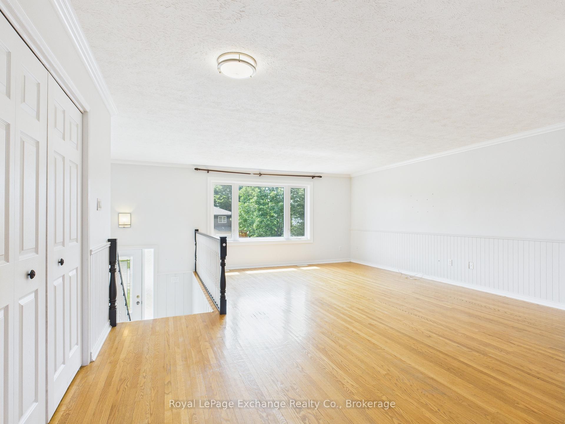 Photo 4 of 626 Macyoung Drive, Kincardine — HOMEH
