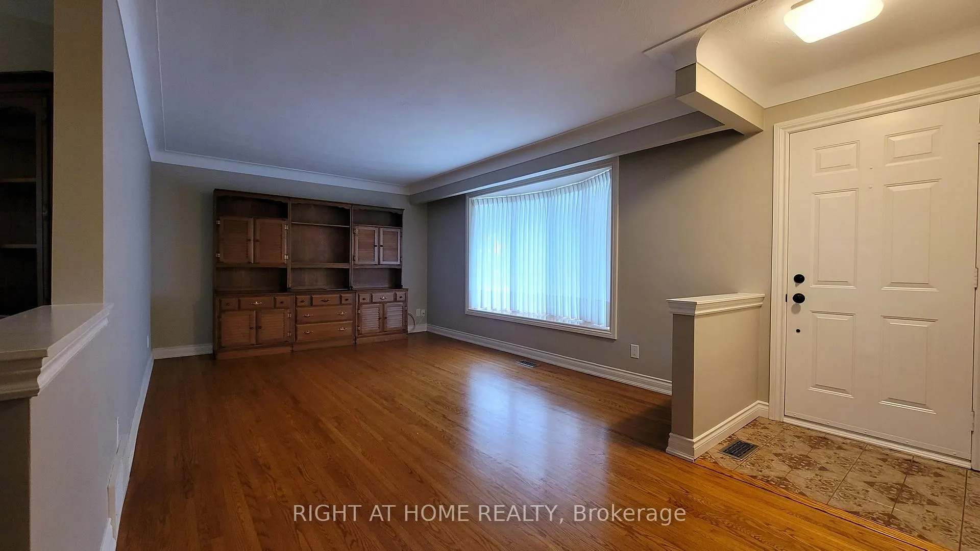Photo 7 of 14 Forest Road, Grimsby, Grimsby Beach — HOMEH