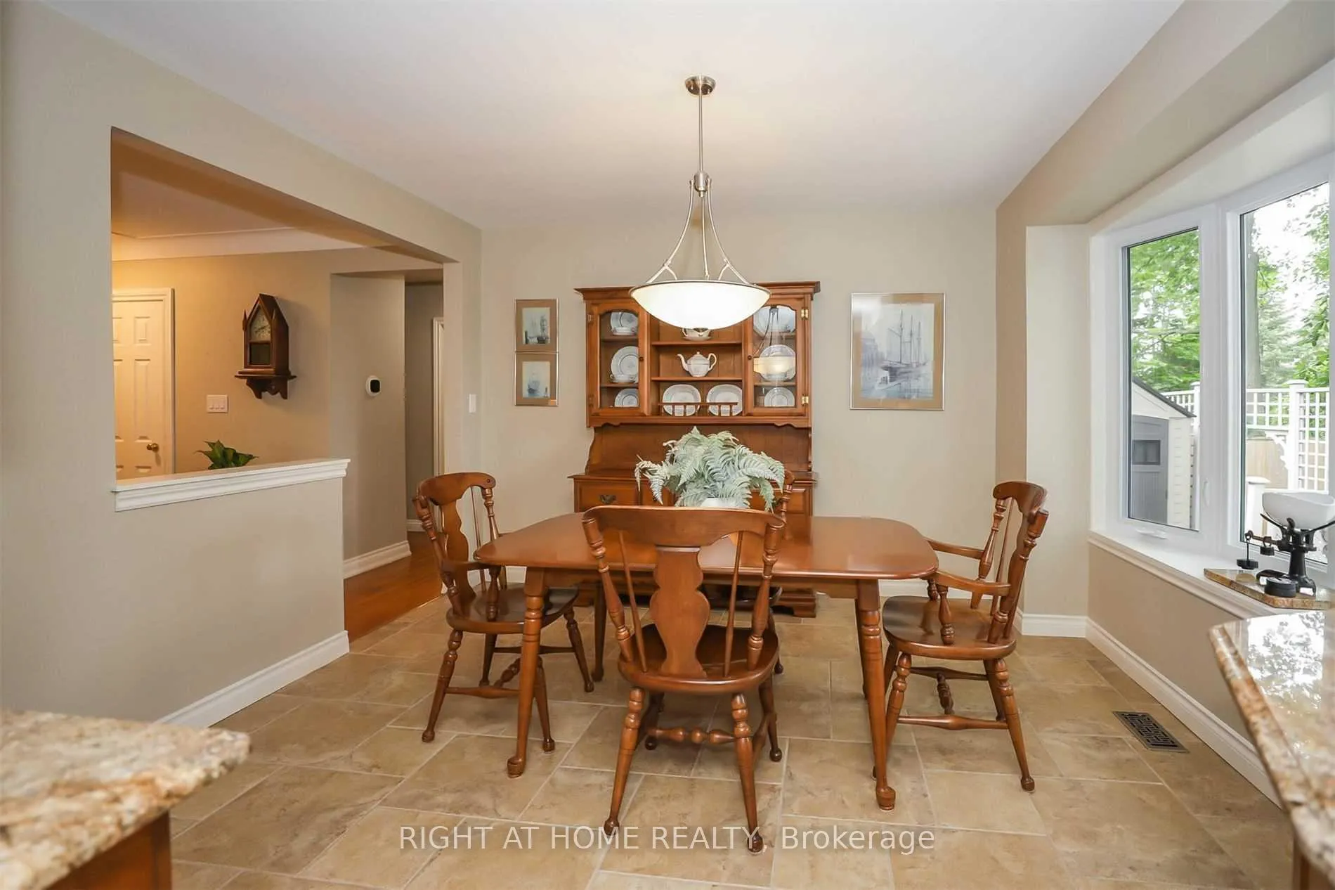 Photo 21 of 14 Forest Road, Grimsby, Grimsby Beach — HOMEH