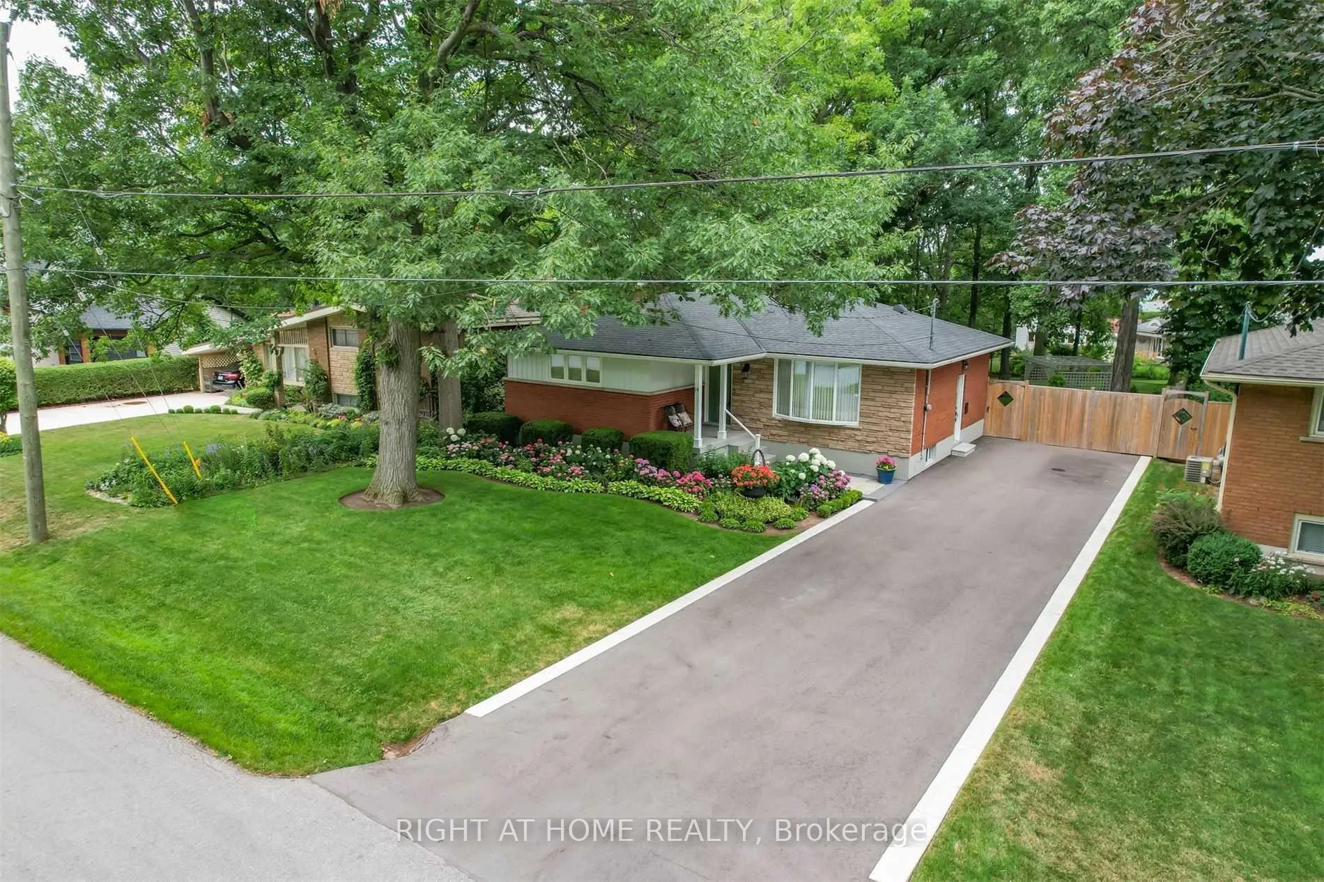Photo 41 of 14 Forest Road, Grimsby, Grimsby Beach — HOMEH