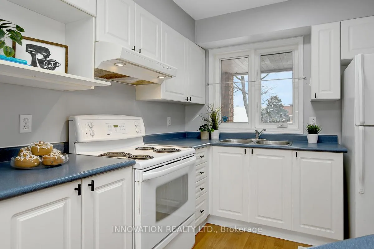 Photo 9 of 4407 Ashcroft Court, Ottawa, Carson Grove — HOMEH