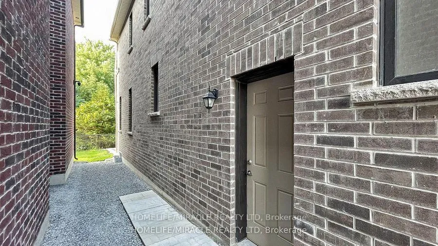 Photo 37 of 2849 Foxden Square, Pickering, Rural Pickering — HOMEH
