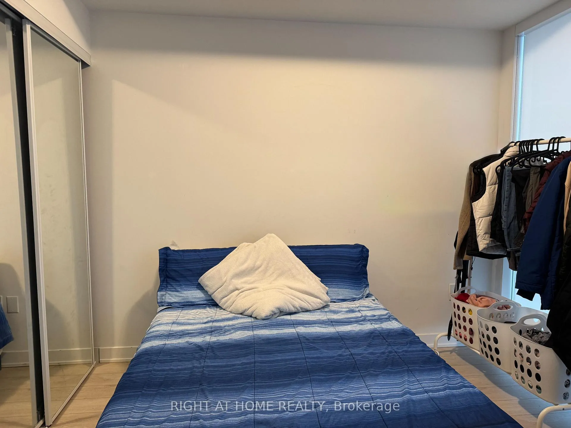 Photo 7 of Unit 641, 121 Sherbourne Street, Toronto, Moss Park — HOMEH