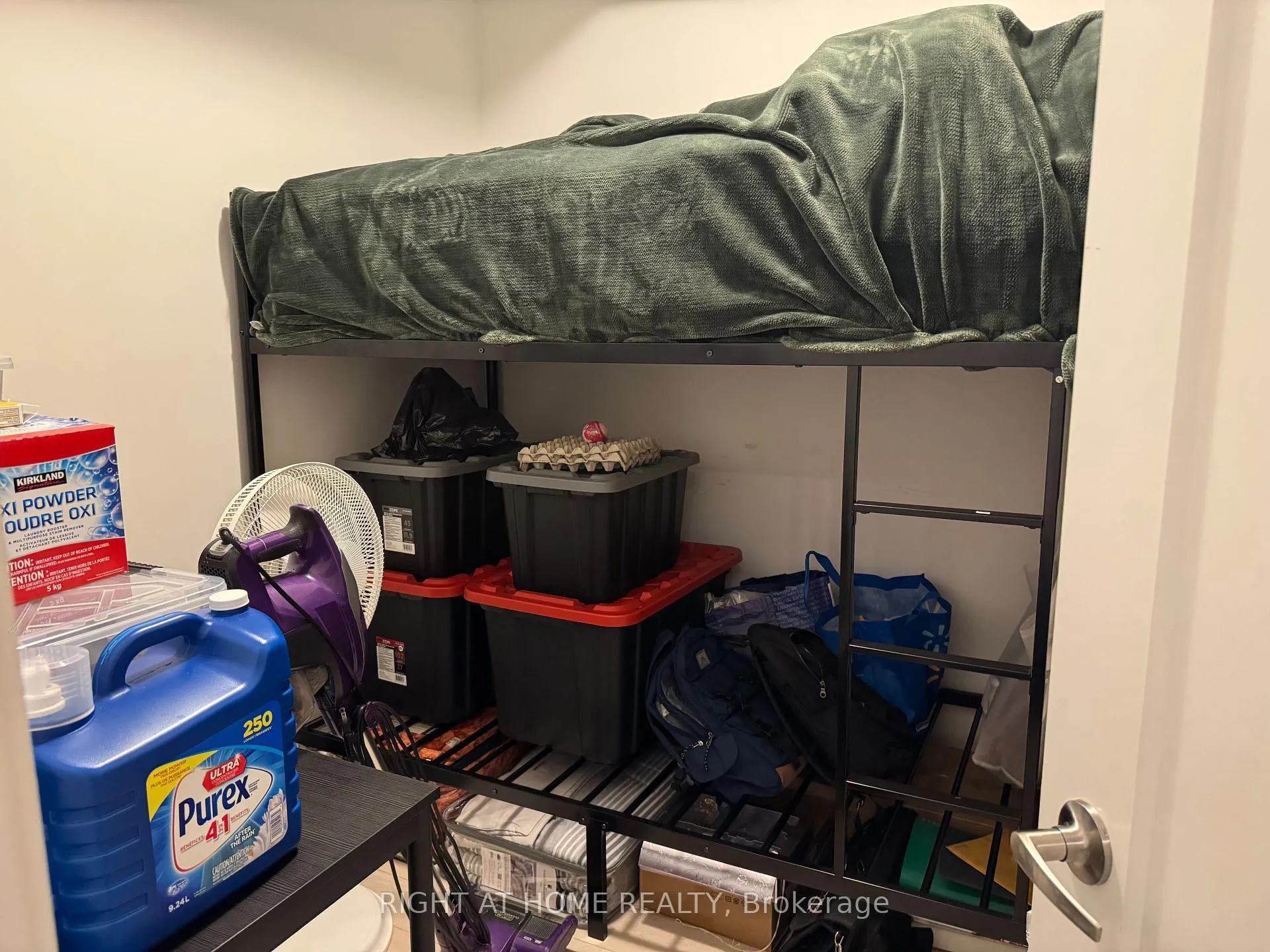 Photo 12 of Unit 641, 121 Sherbourne Street, Toronto, Moss Park — HOMEH