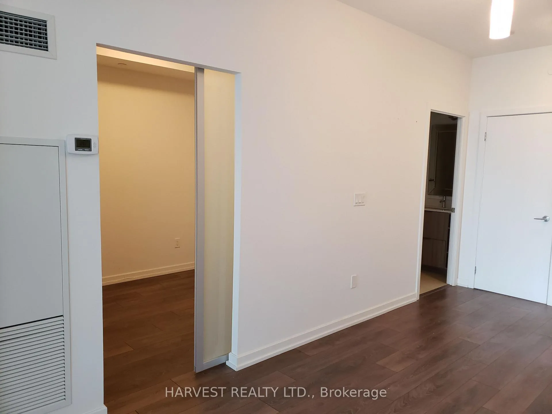 Photo 2 of Unit 909, 52 Forest Manor Road, North York, Henry Farm — HOMEH