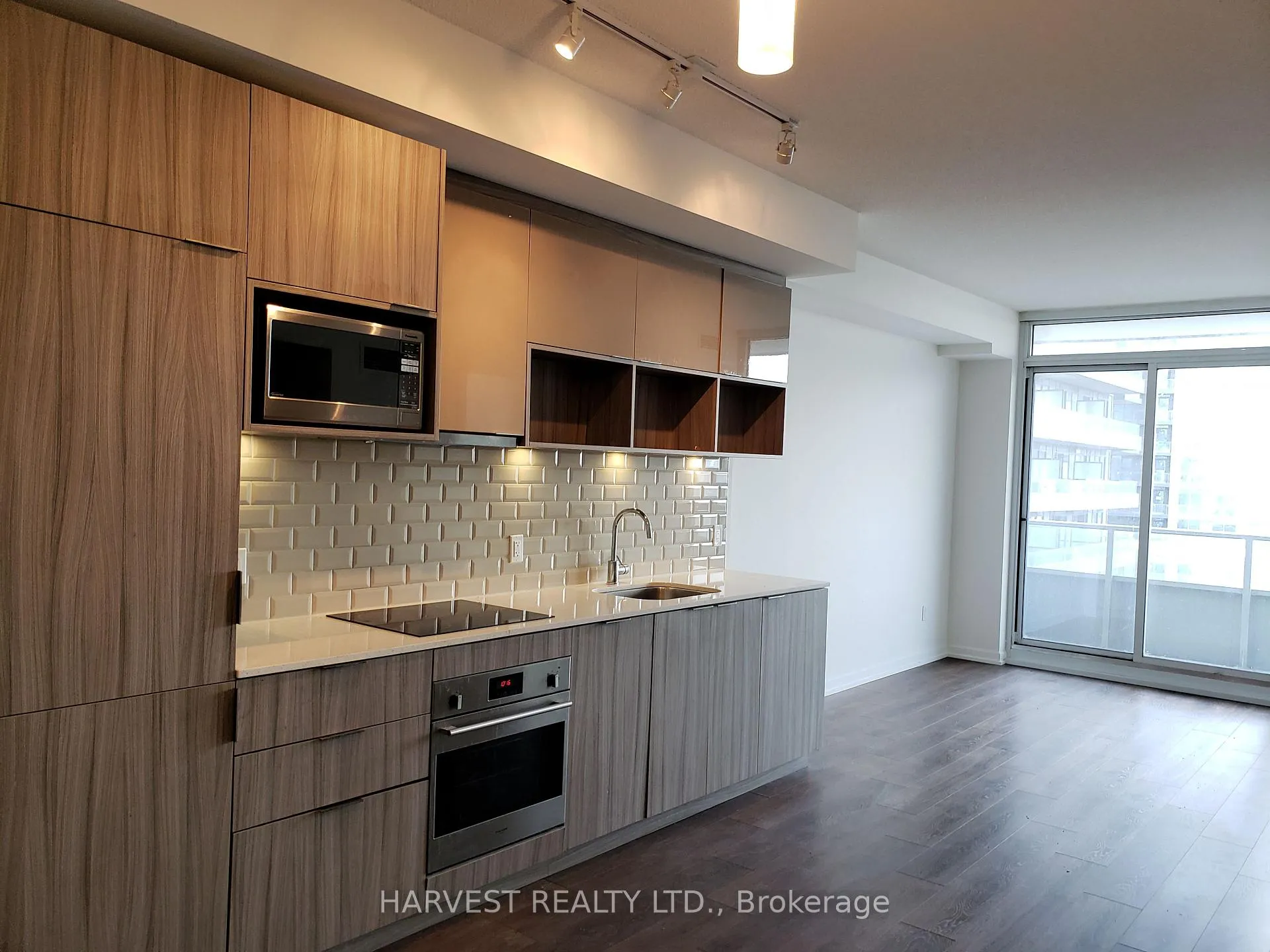 Photo 3 of Unit 909, 52 Forest Manor Road, North York, Henry Farm — HOMEH