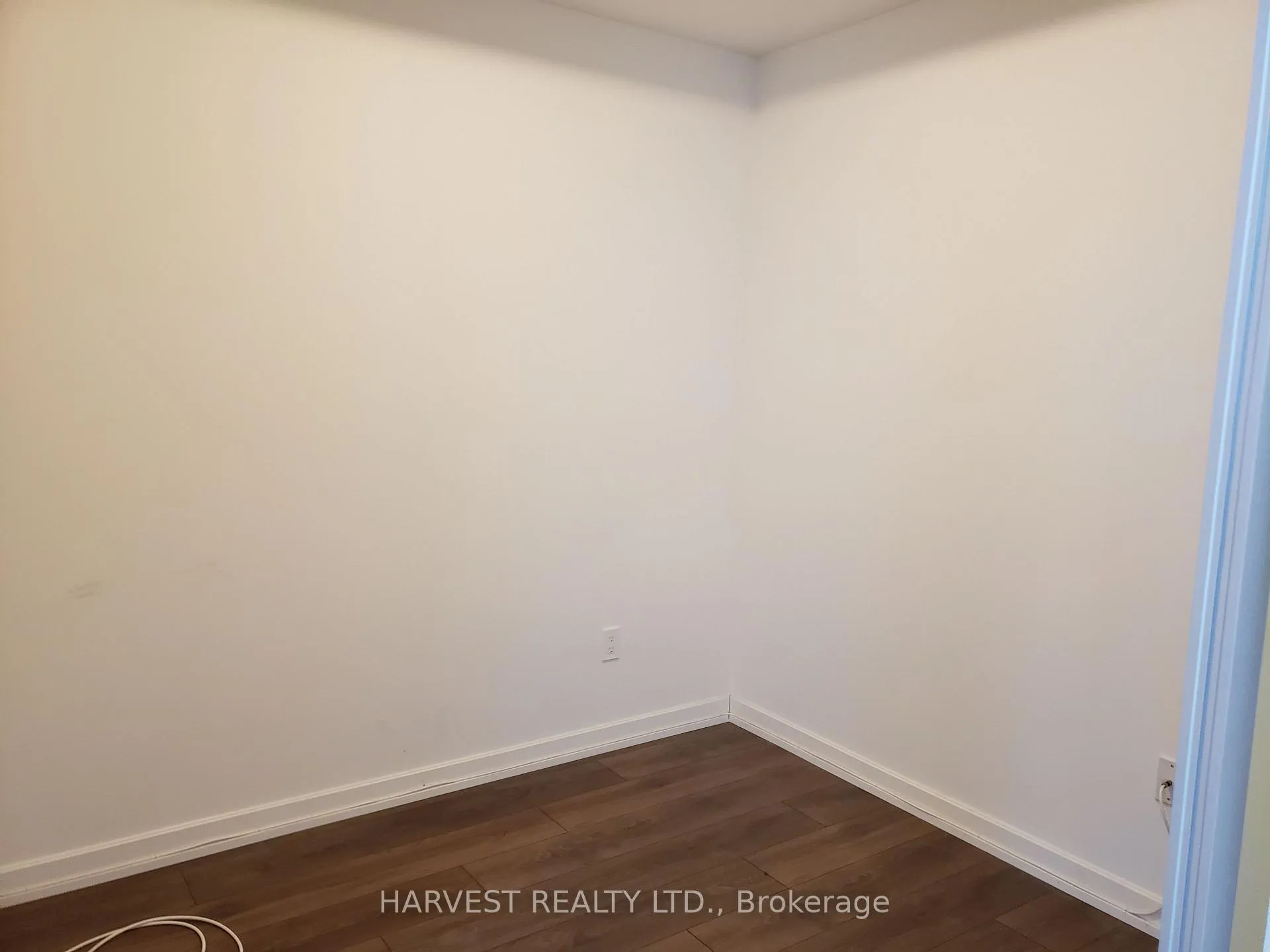 Photo 5 of Unit 909, 52 Forest Manor Road, North York, Henry Farm — HOMEH