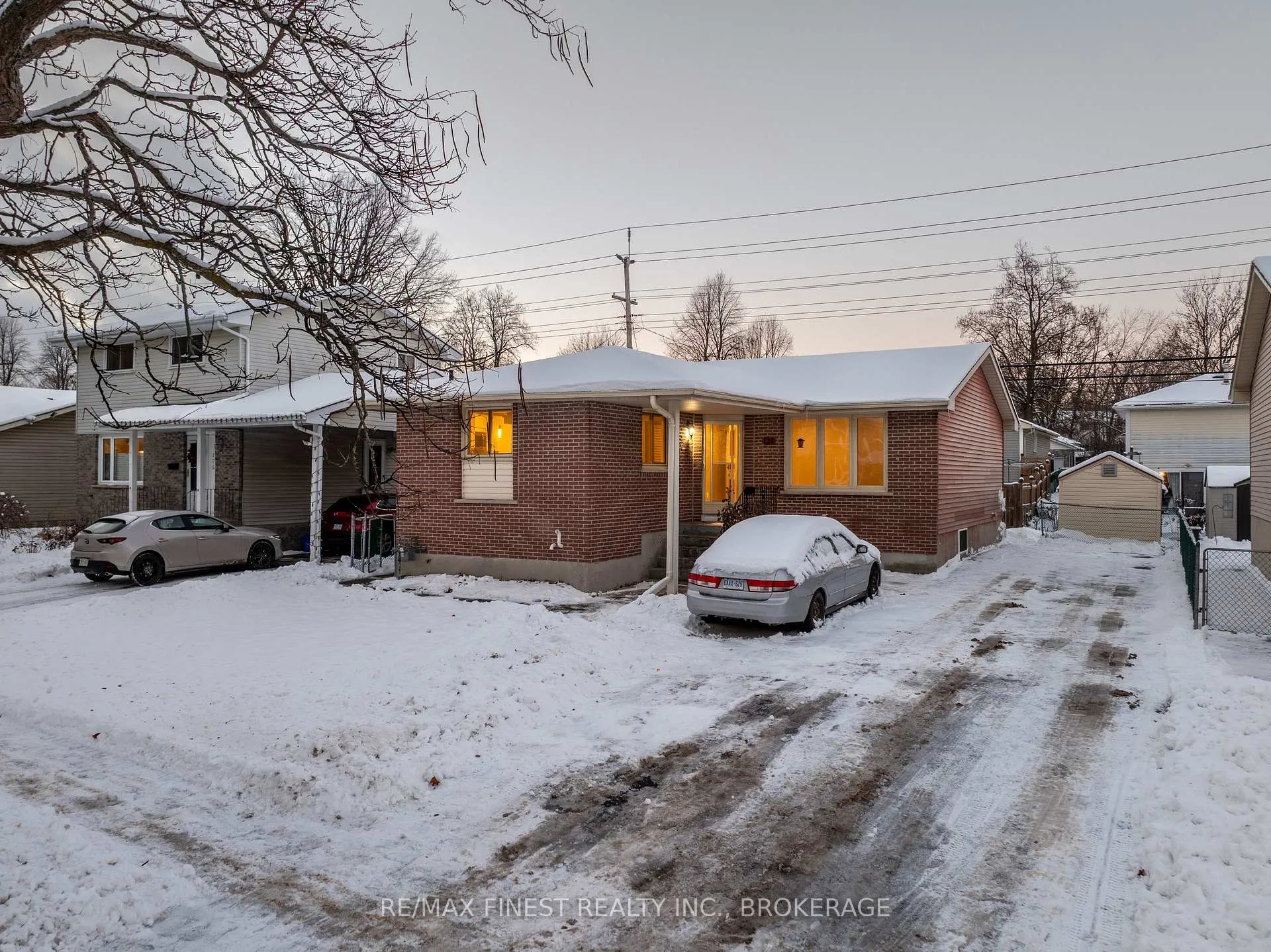 Photo 1 of 171 b Sutherland Drive, Kingston, Rideau — HOMEH