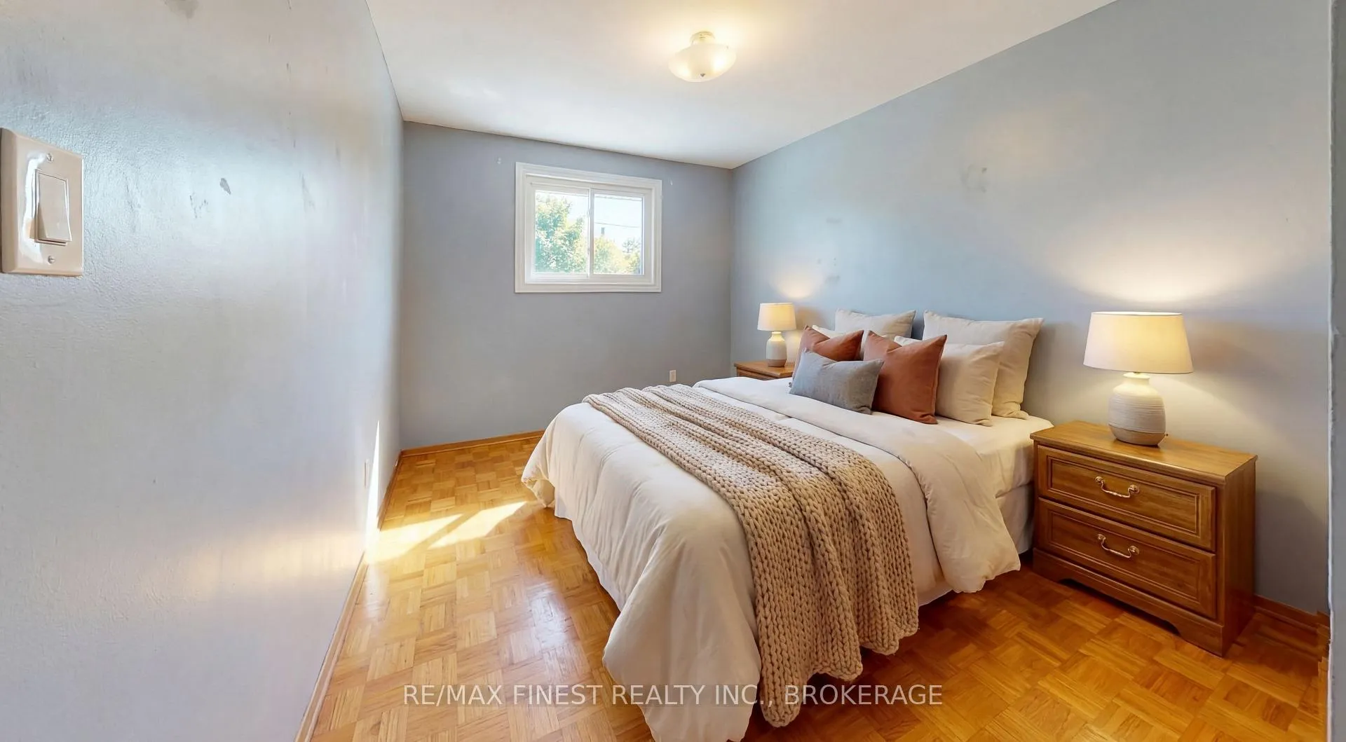 Photo 14 of 171 b Sutherland Drive, Kingston, Rideau — HOMEH