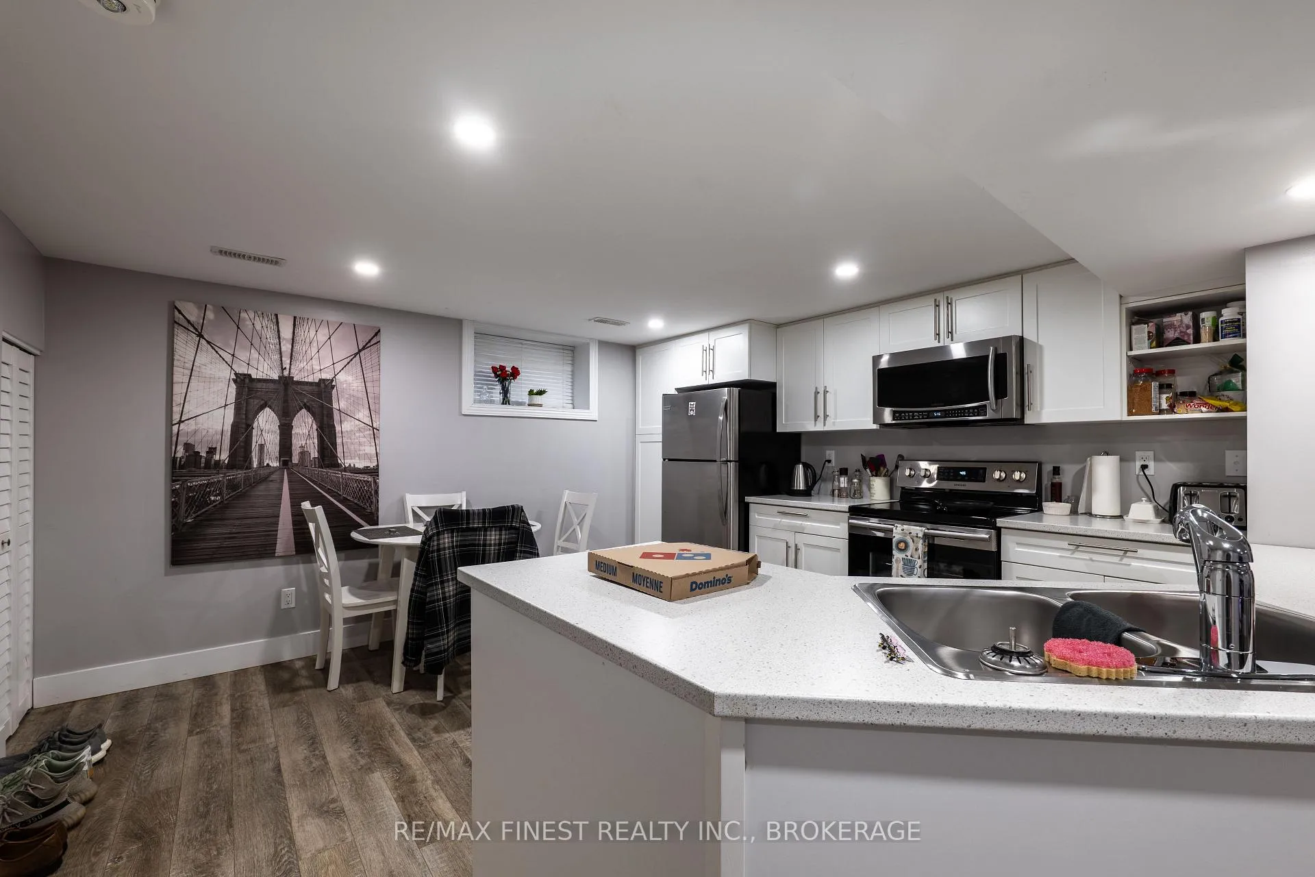 Photo 17 of 171 b Sutherland Drive, Kingston, Rideau — HOMEH