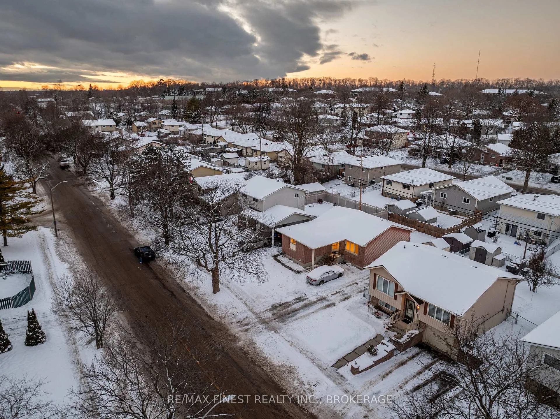 Photo 29 of 171 b Sutherland Drive, Kingston, Rideau — HOMEH