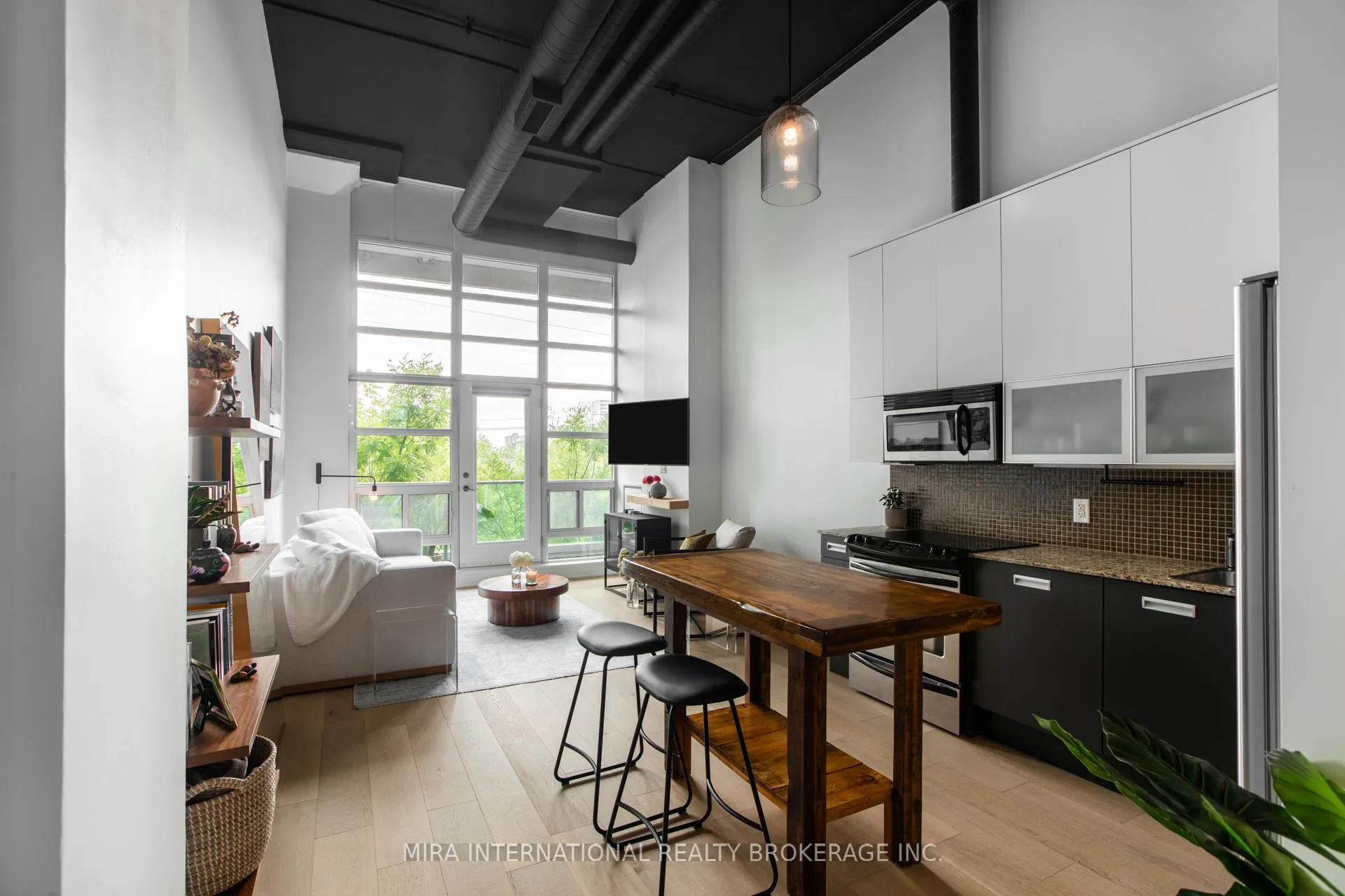 Photo 5 of Unit 239, 380 Macpherson Avenue, Toronto, Casa Loma — HOMEH