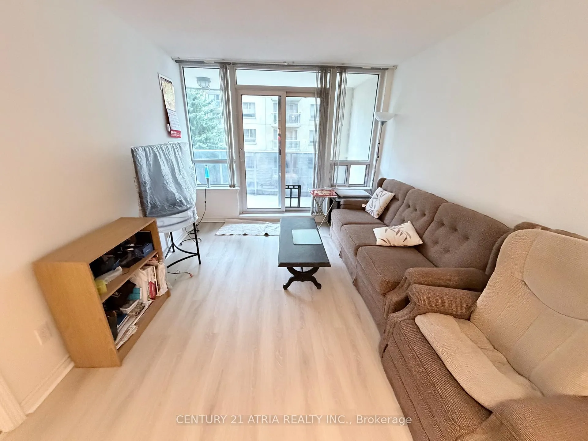 Photo 5 of Unit 303, 8 Rean Drive, North York, Bayview Village — HOMEH