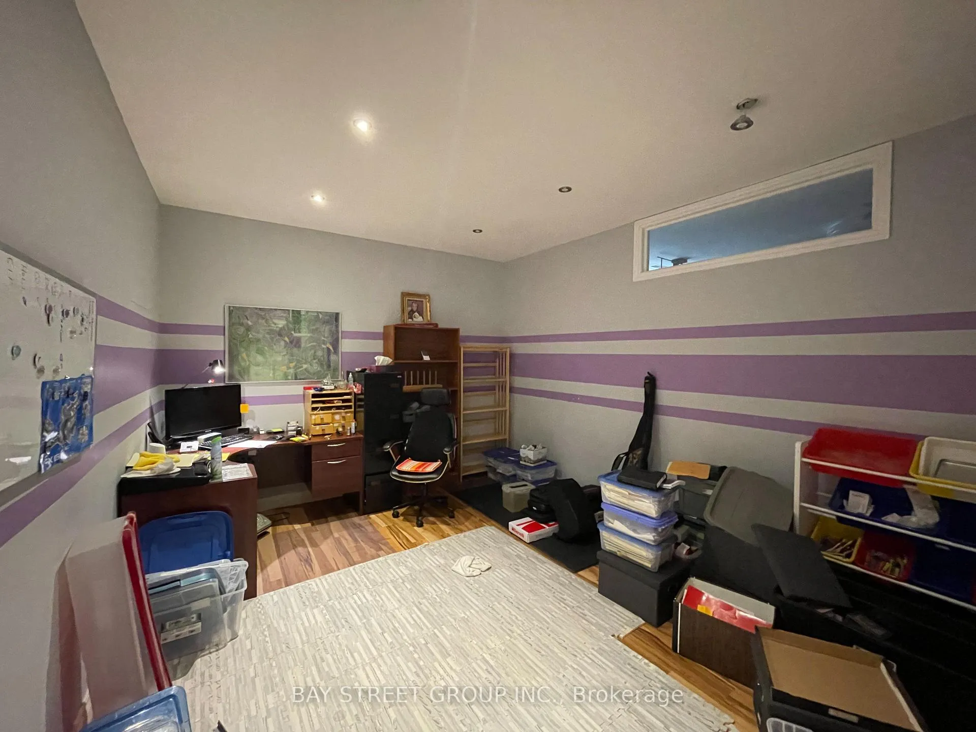 Photo 18 of 7 Markwood Lane, Vaughan, Crestwood-Springfarm-Yorkhill — HOMEH