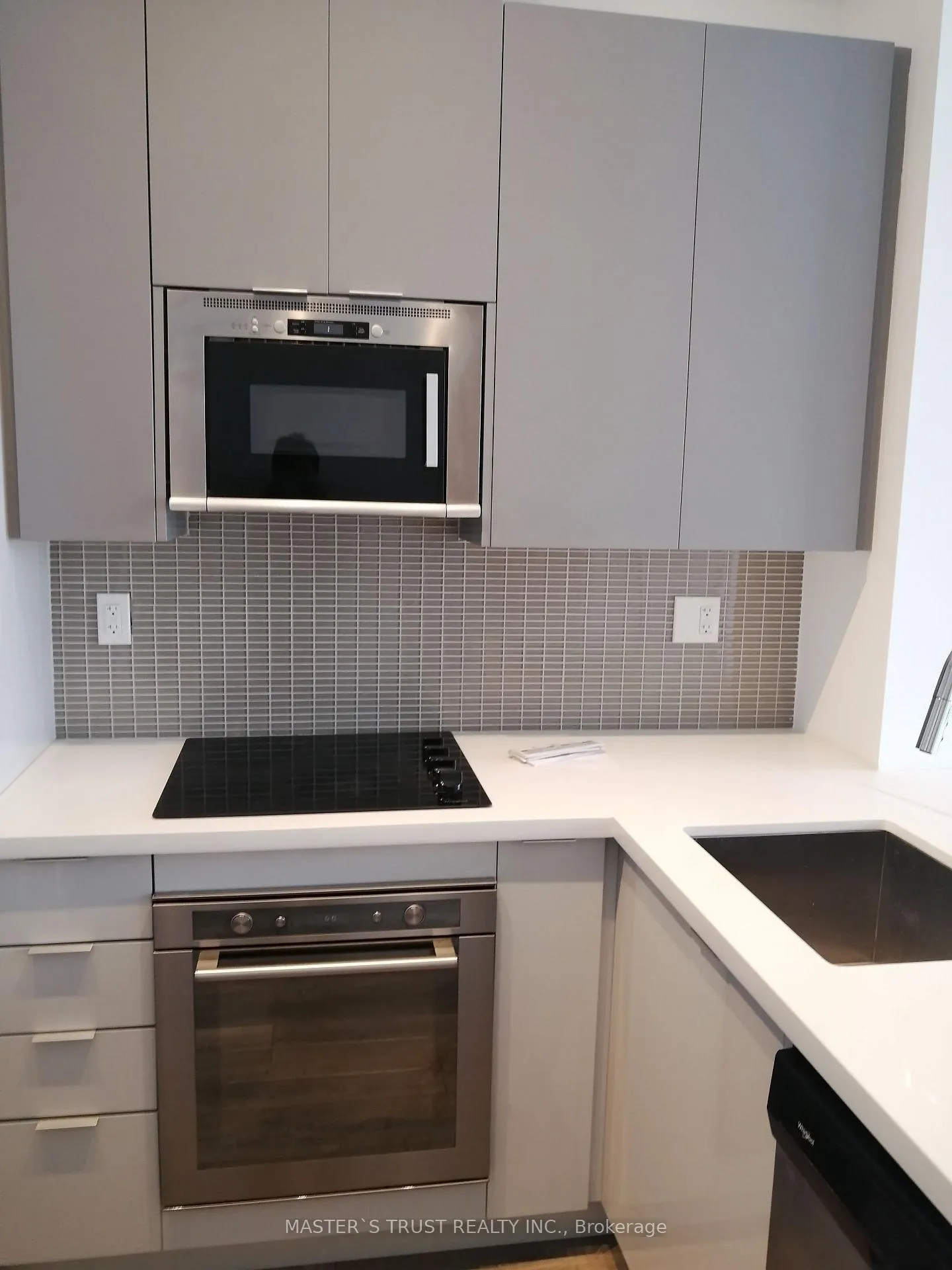 Photo 2 of Unit 520, 2980 Highway 7 Road W, Vaughan, Concord — HOMEH