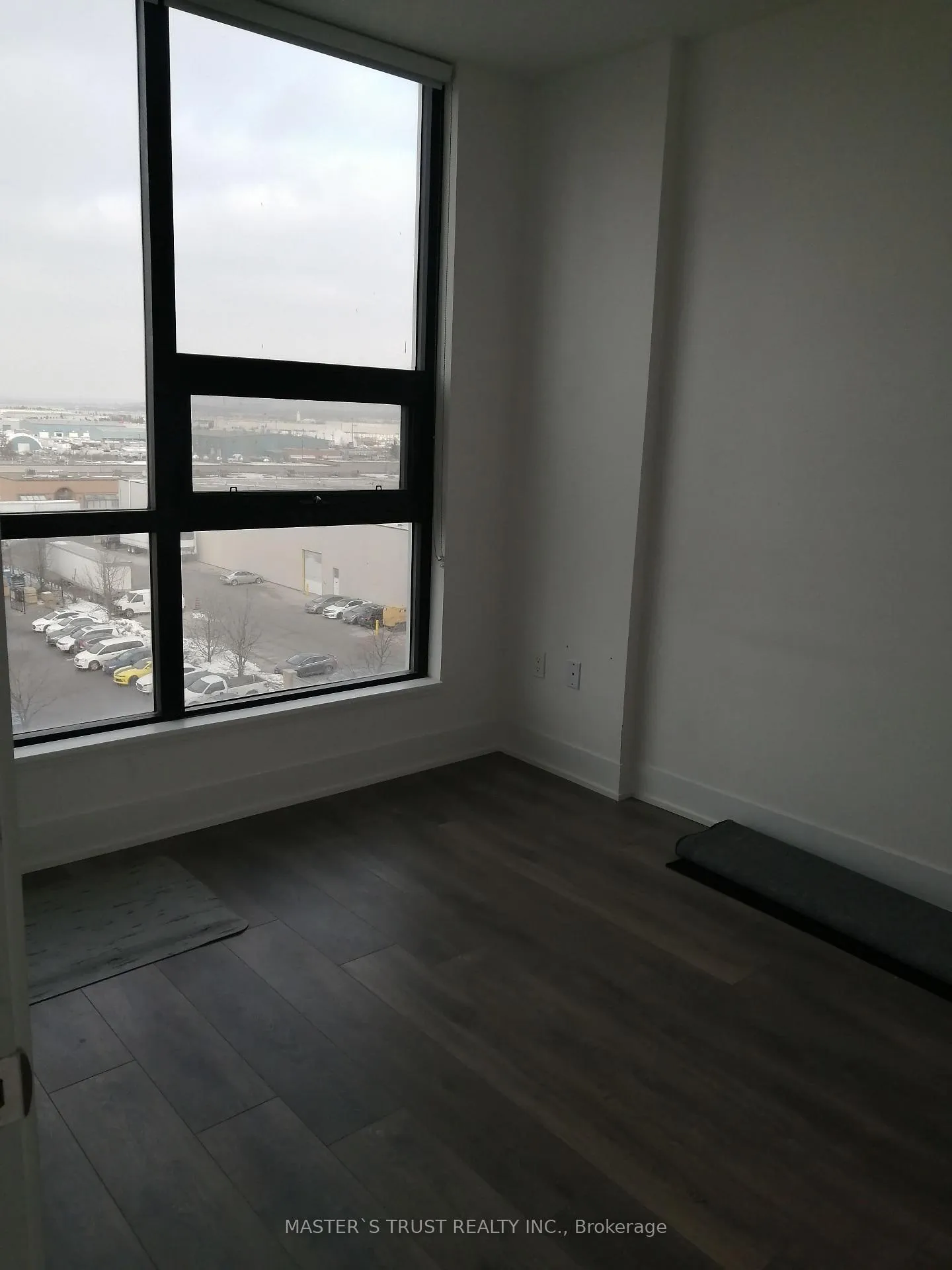 Photo 3 of Unit 520, 2980 Highway 7 Road W, Vaughan, Concord — HOMEH