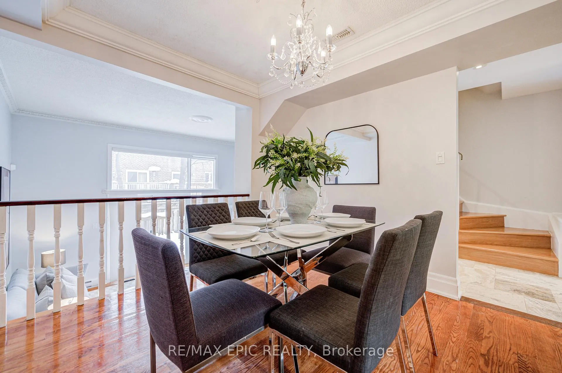 Photo 13 of Unit 6, 115 Henderson Avenue, Markham, Thornhill — HOMEH