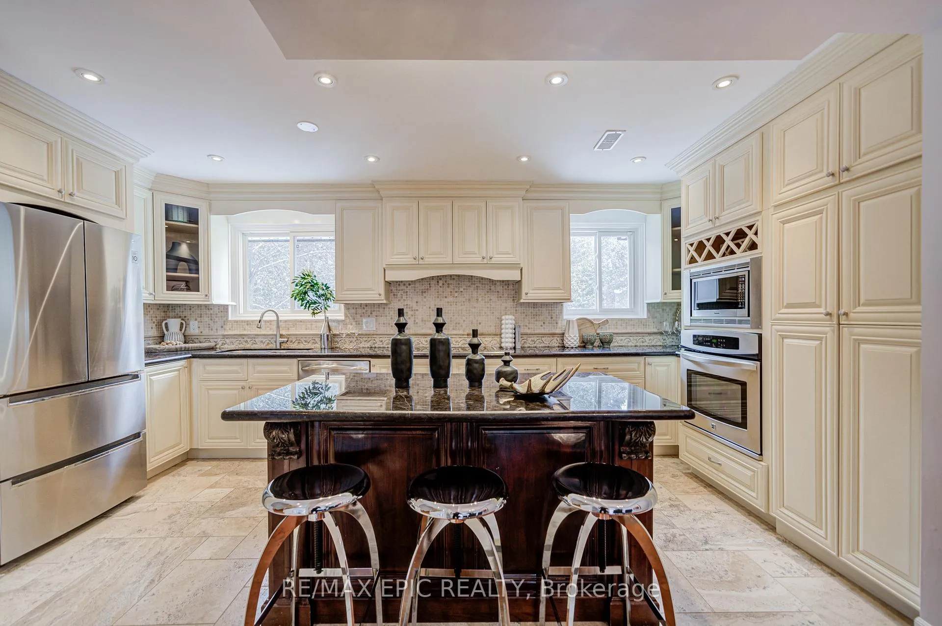 Photo 16 of Unit 6, 115 Henderson Avenue, Markham, Thornhill — HOMEH