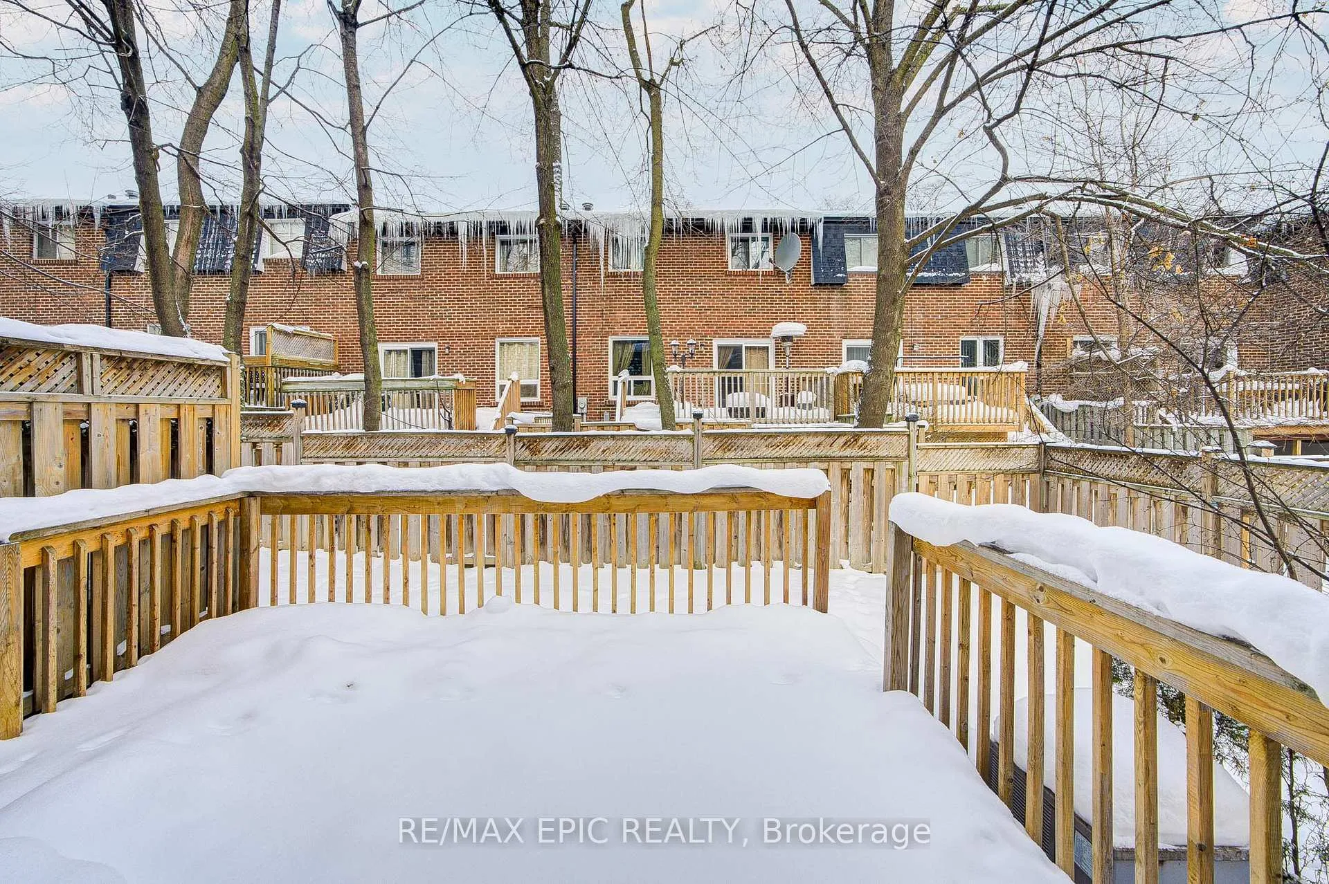 Photo 29 of Unit 6, 115 Henderson Avenue, Markham, Thornhill — HOMEH