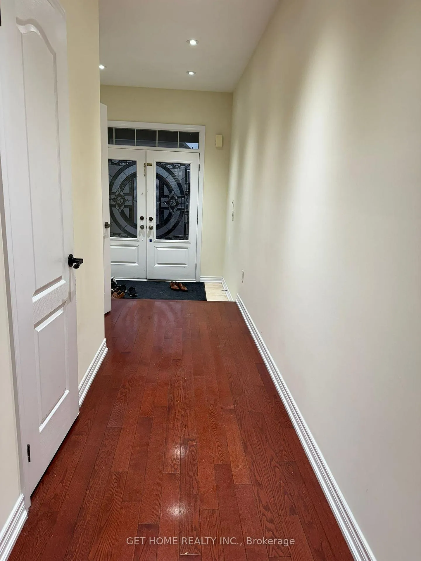 Photo 2 of Unit Upper, 60 Ebury Drive, Brampton, Credit Valley — HOMEH