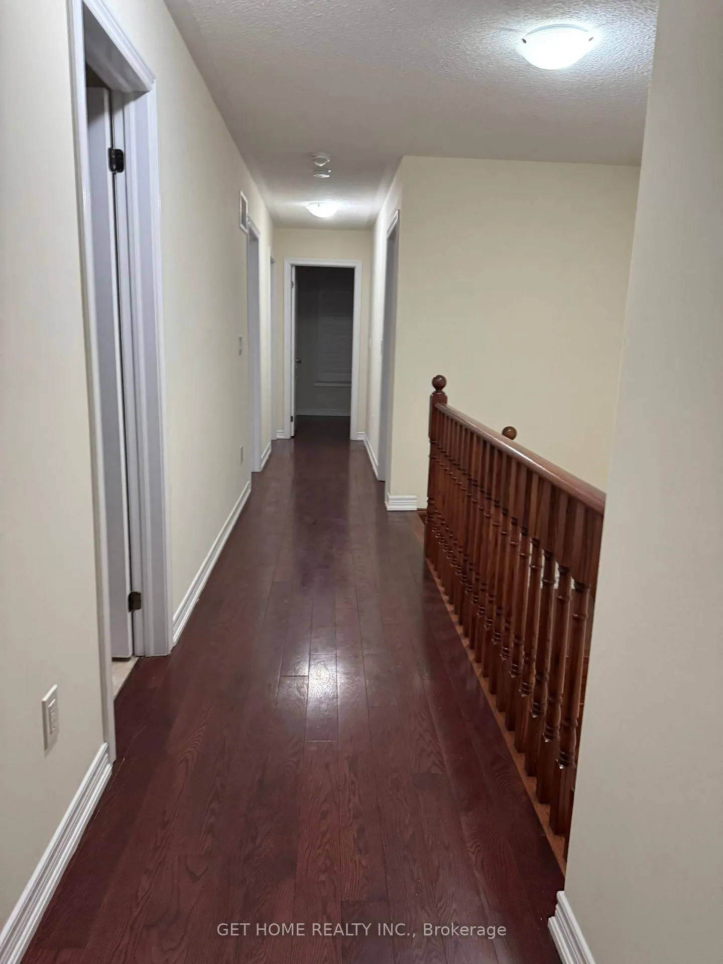 Photo 14 of Unit Upper, 60 Ebury Drive, Brampton, Credit Valley — HOMEH