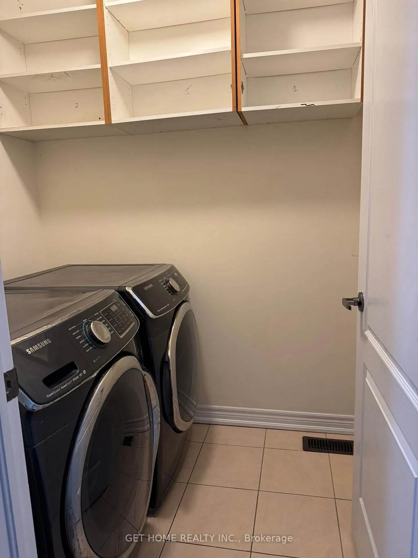 Photo 22 of Unit Upper, 60 Ebury Drive, Brampton, Credit Valley — HOMEH