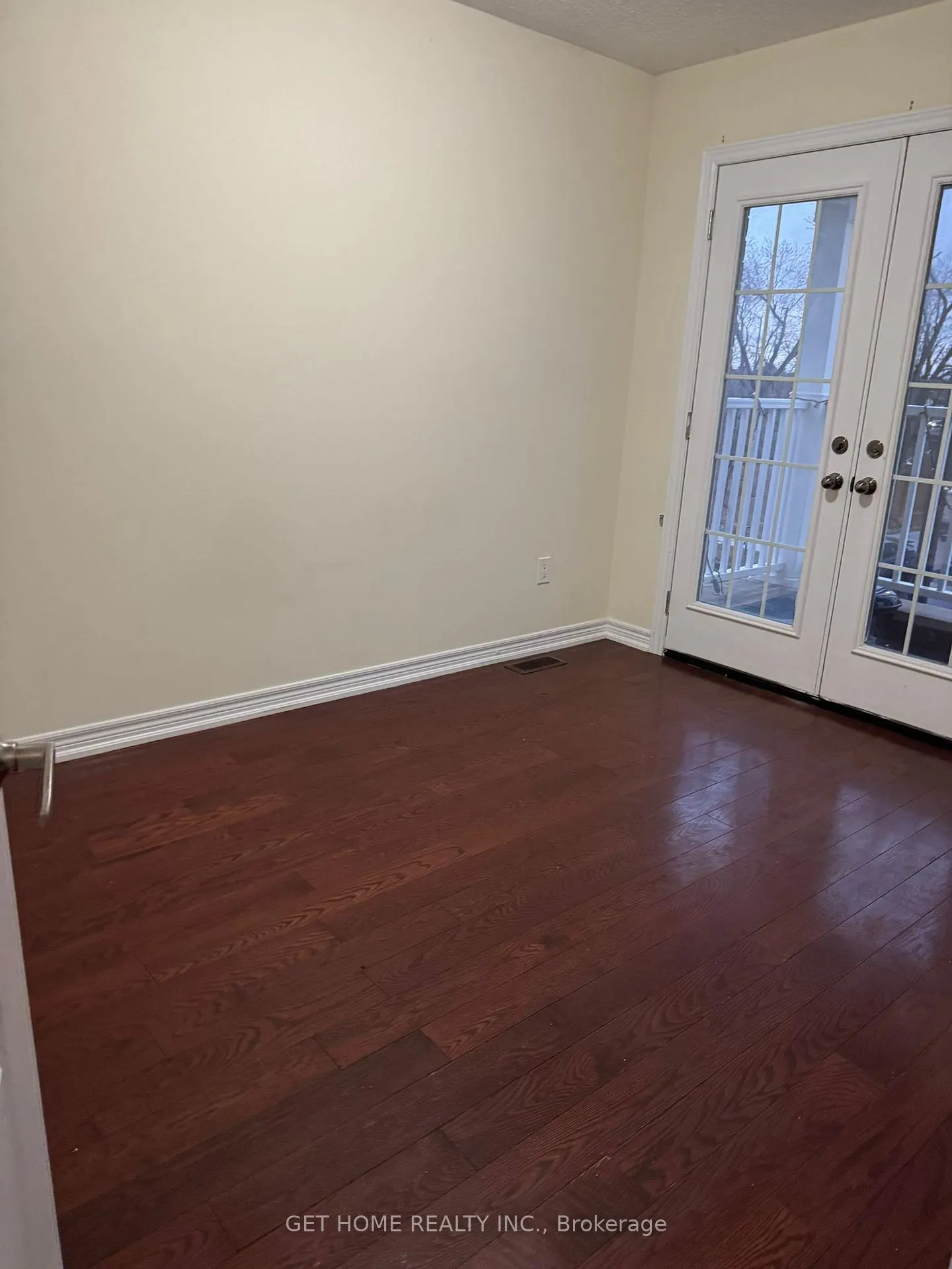 Photo 24 of Unit Upper, 60 Ebury Drive, Brampton, Credit Valley — HOMEH