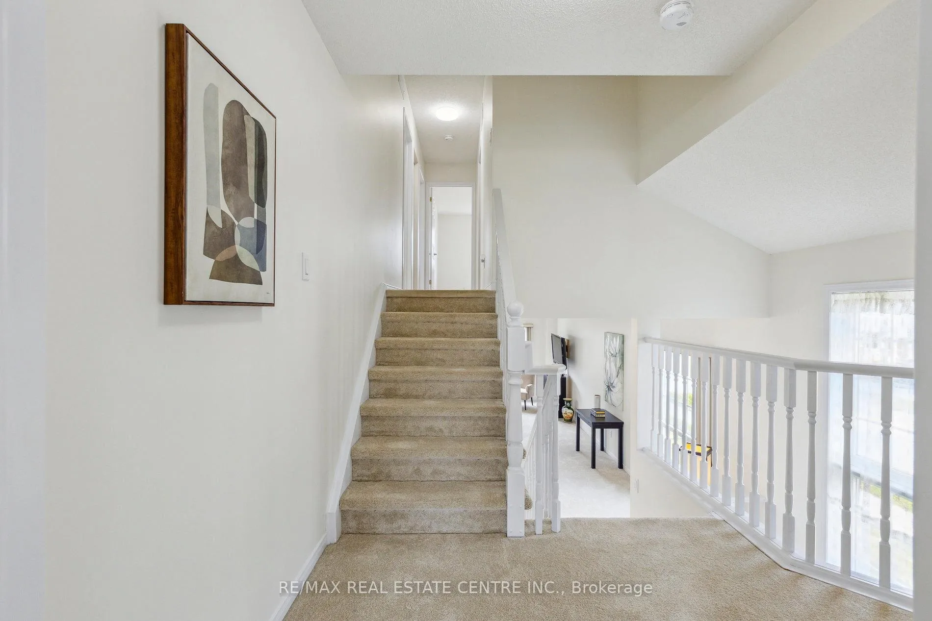 Photo 19 of 1 Silversmith Court, Guelph, Kortright West — HOMEH