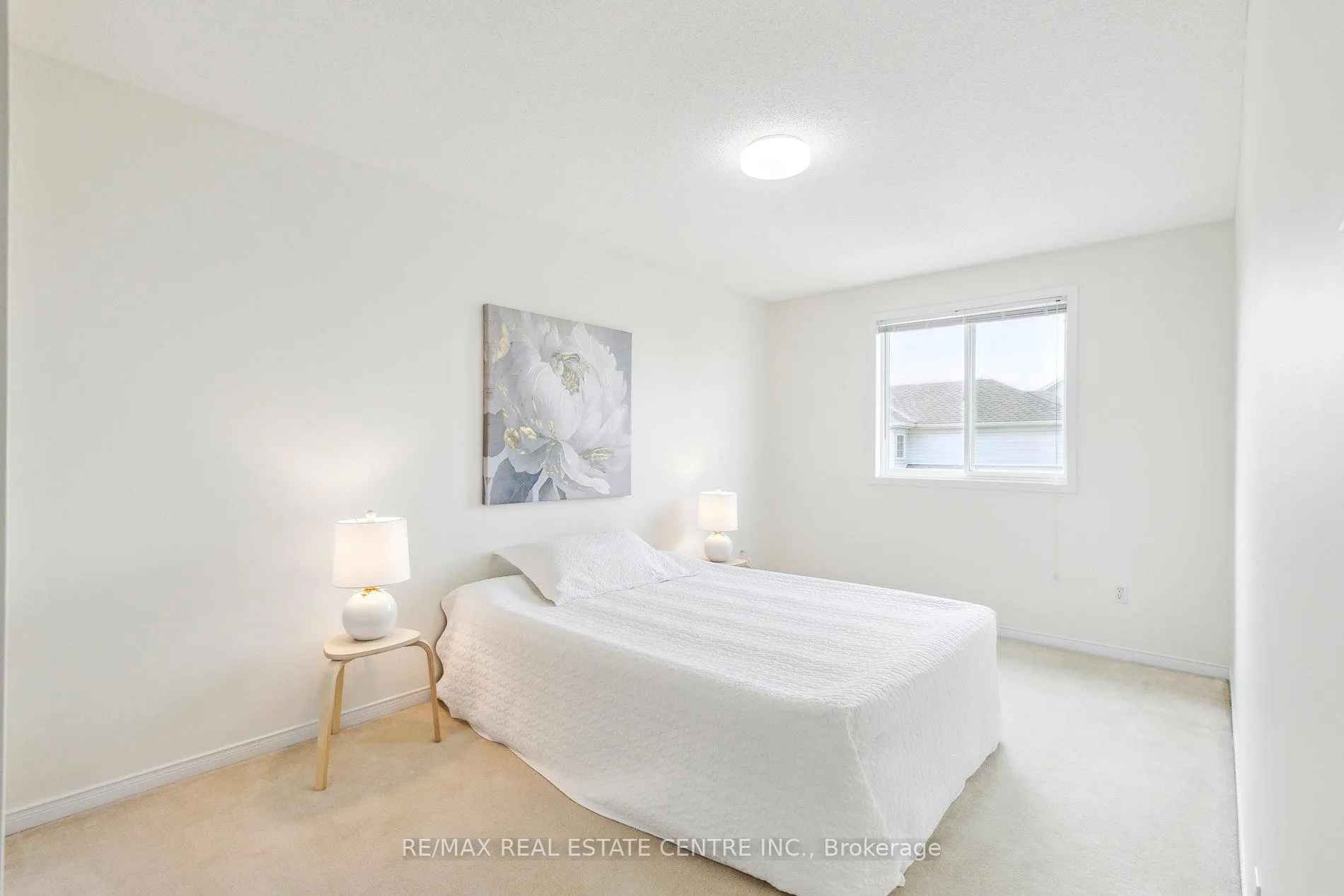 Photo 24 of 1 Silversmith Court, Guelph, Kortright West — HOMEH