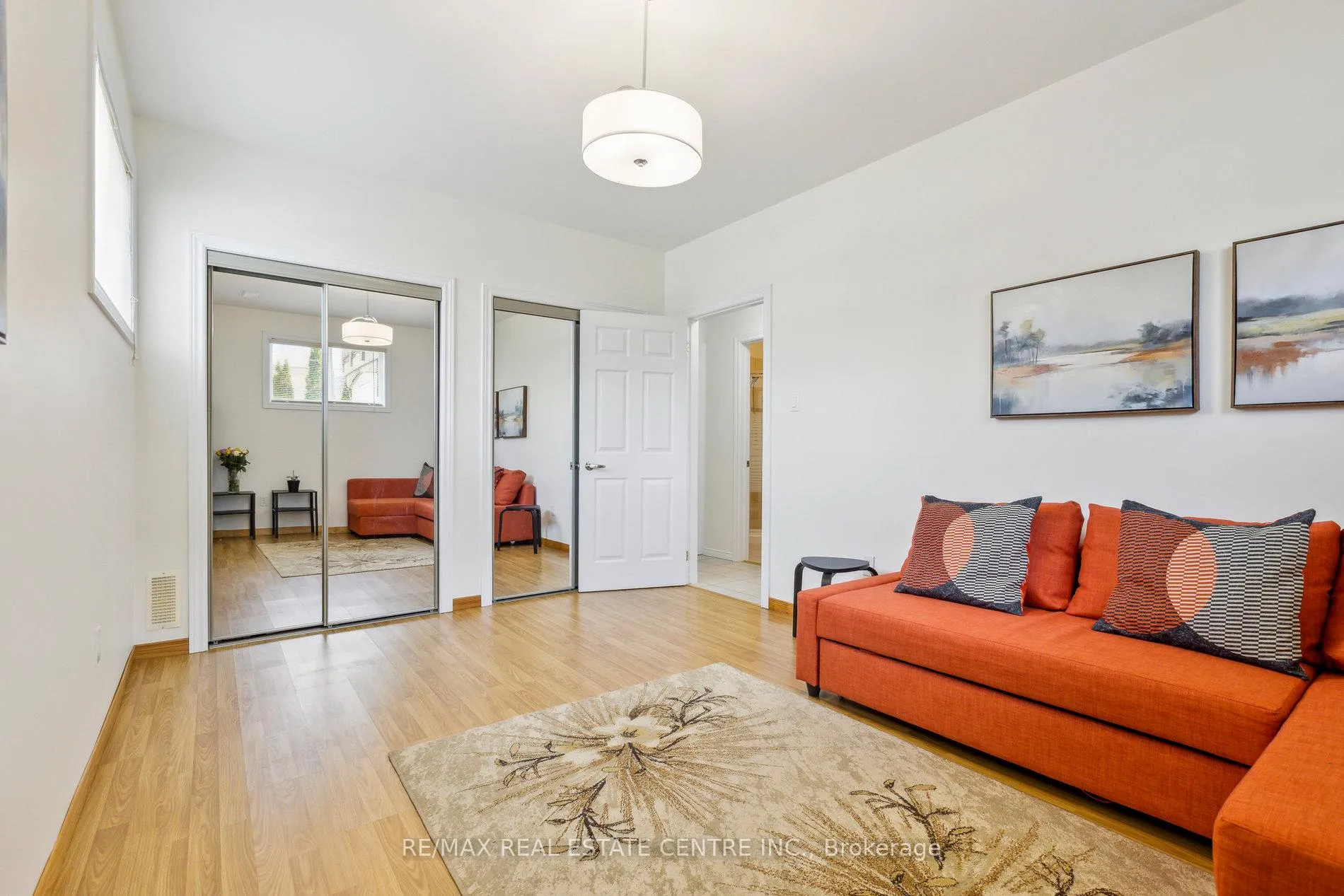 Photo 32 of 1 Silversmith Court, Guelph, Kortright West — HOMEH
