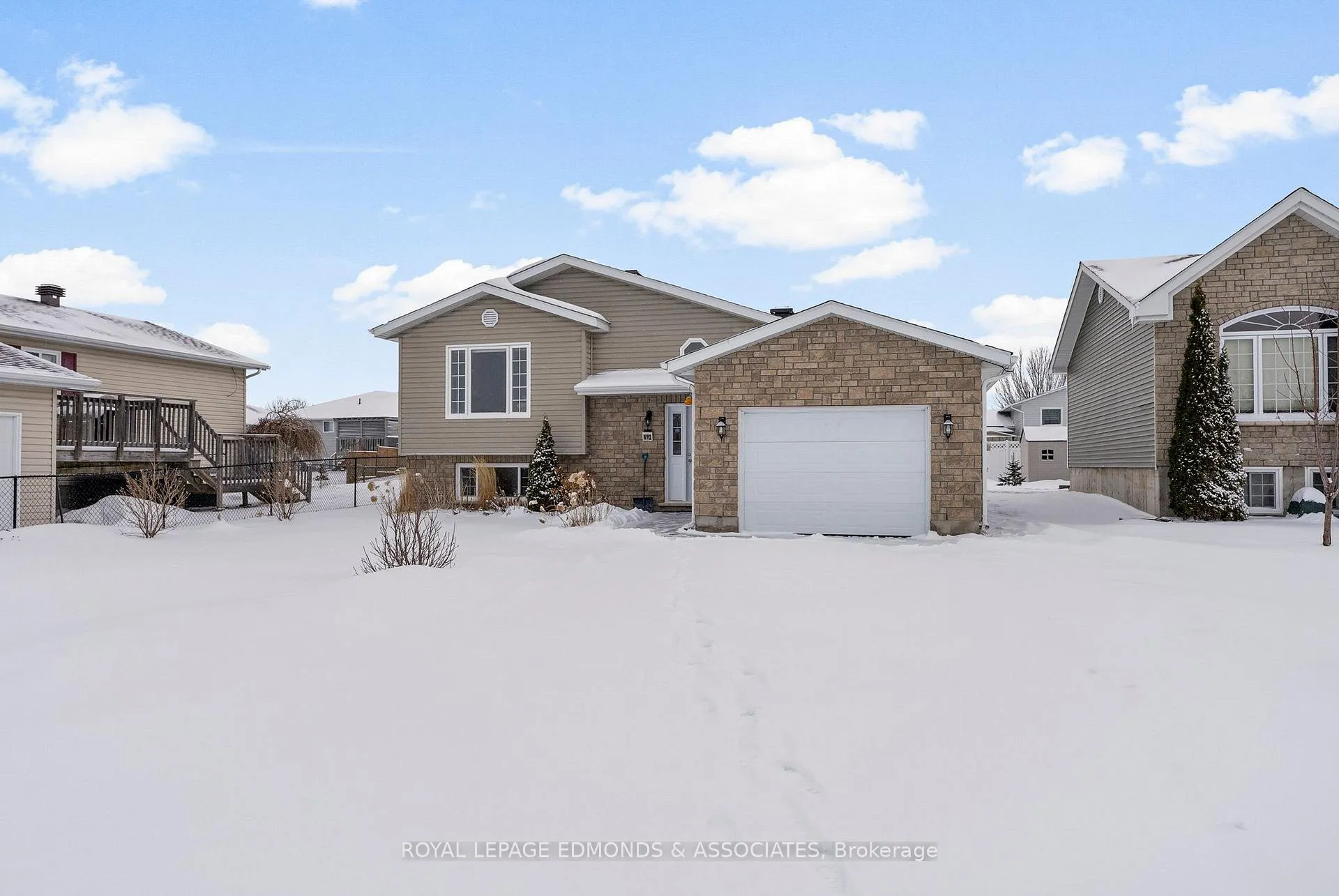 Photo 2 of 492 Sheppard Road, Pembroke — HOMEH