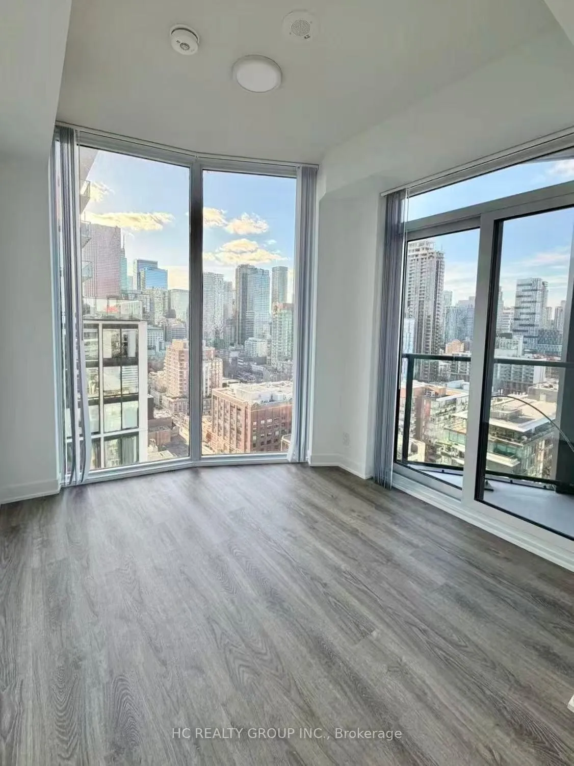 Photo 1 of Unit 2712, 180 Front Street E, Toronto, Moss Park — HOMEH