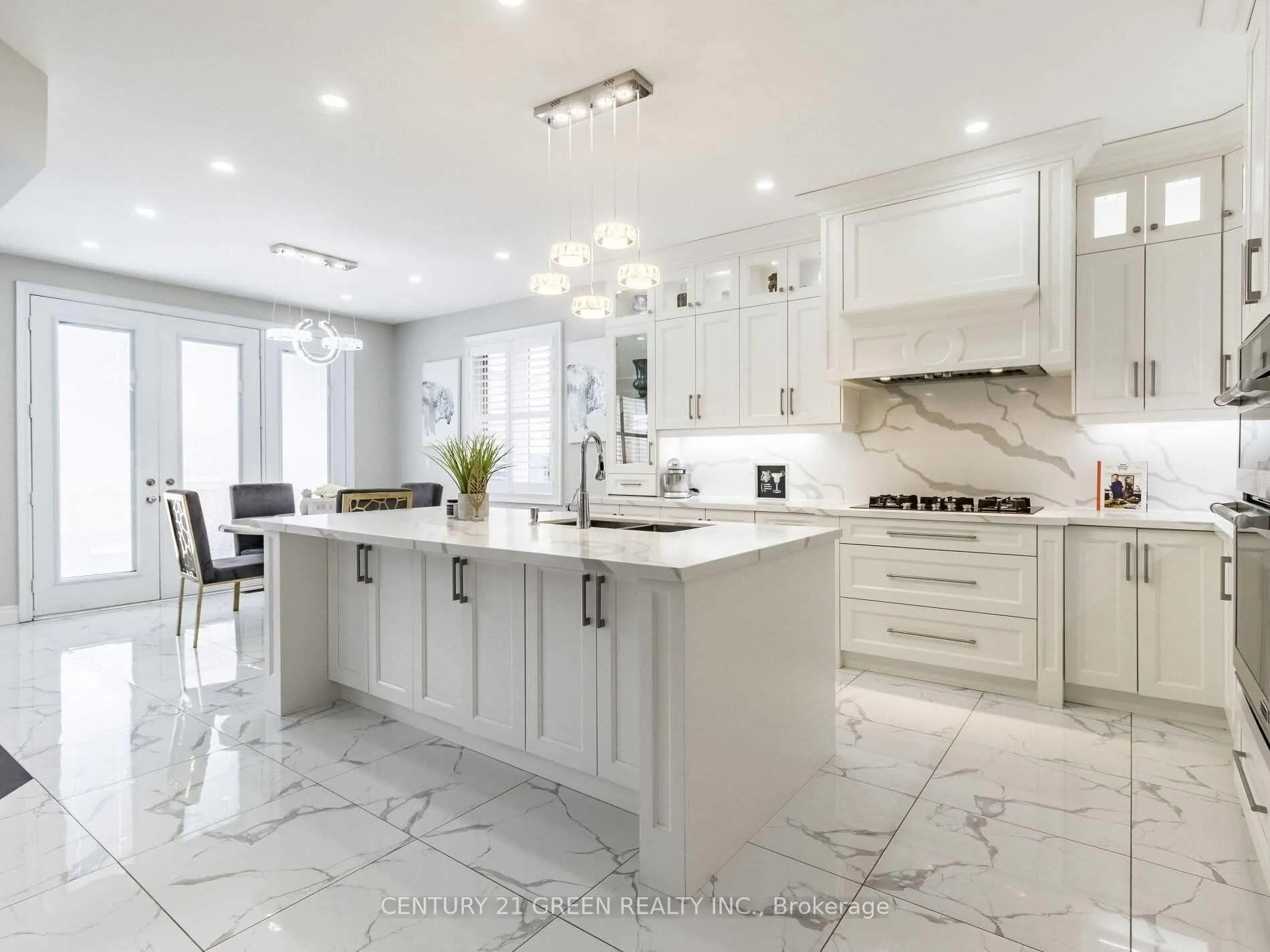 Photo 8 of 39 Argelia Crescent, Brampton, Credit Valley — HOMEH