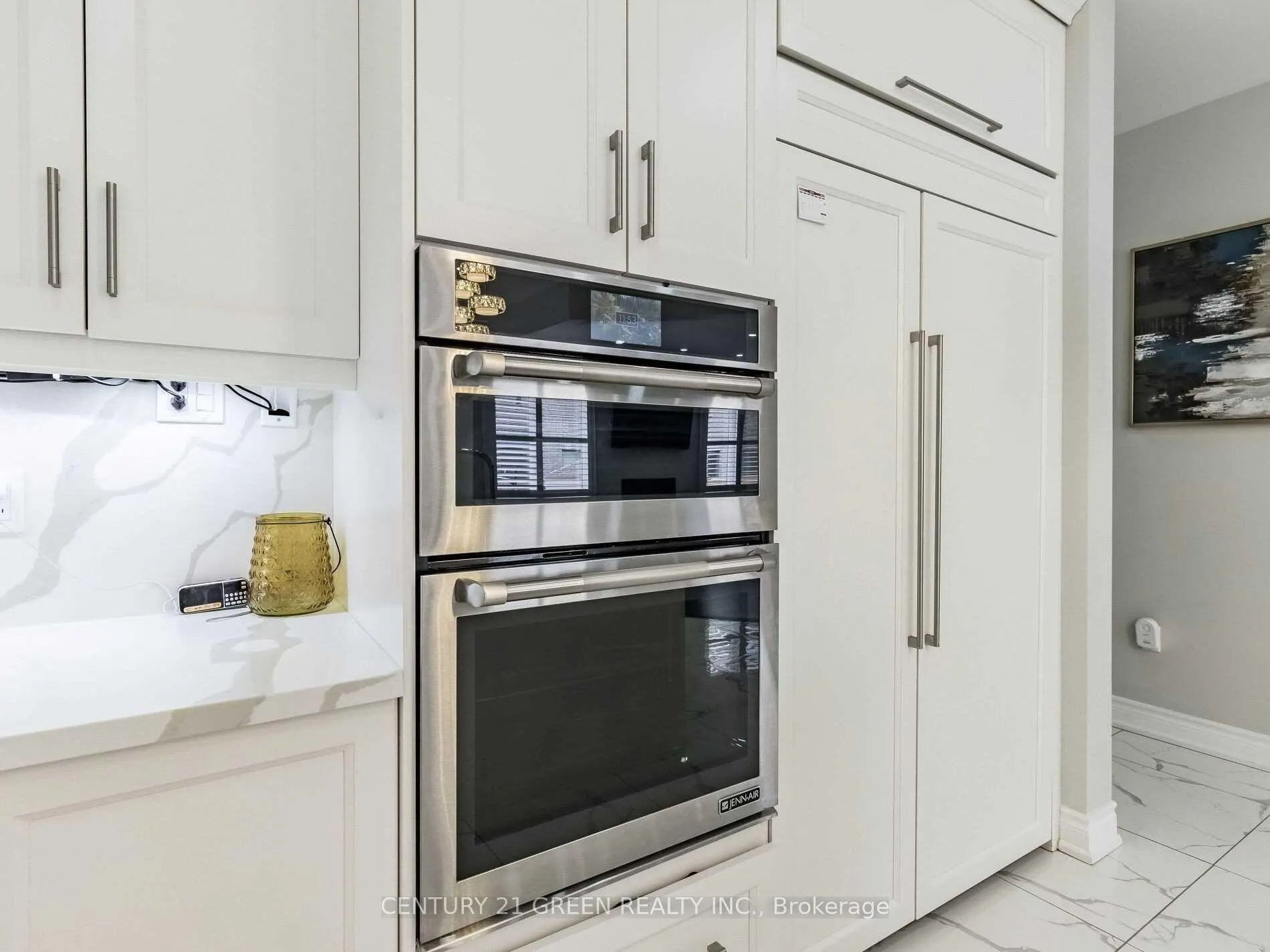 Photo 12 of 39 Argelia Crescent, Brampton, Credit Valley — HOMEH