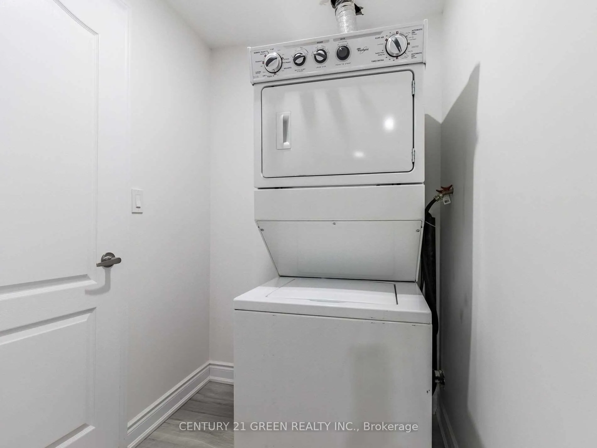 Photo 32 of 39 Argelia Crescent, Brampton, Credit Valley — HOMEH
