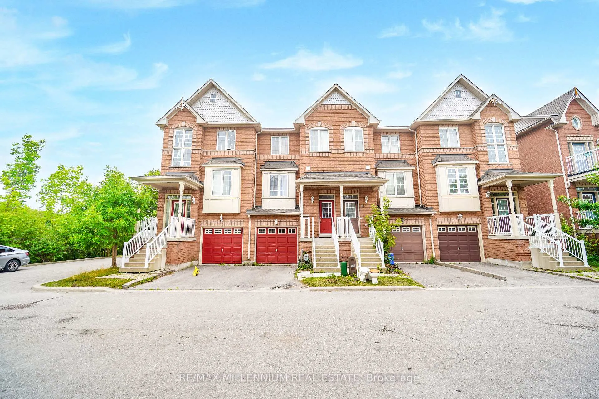 Front of 16 Boone Lane