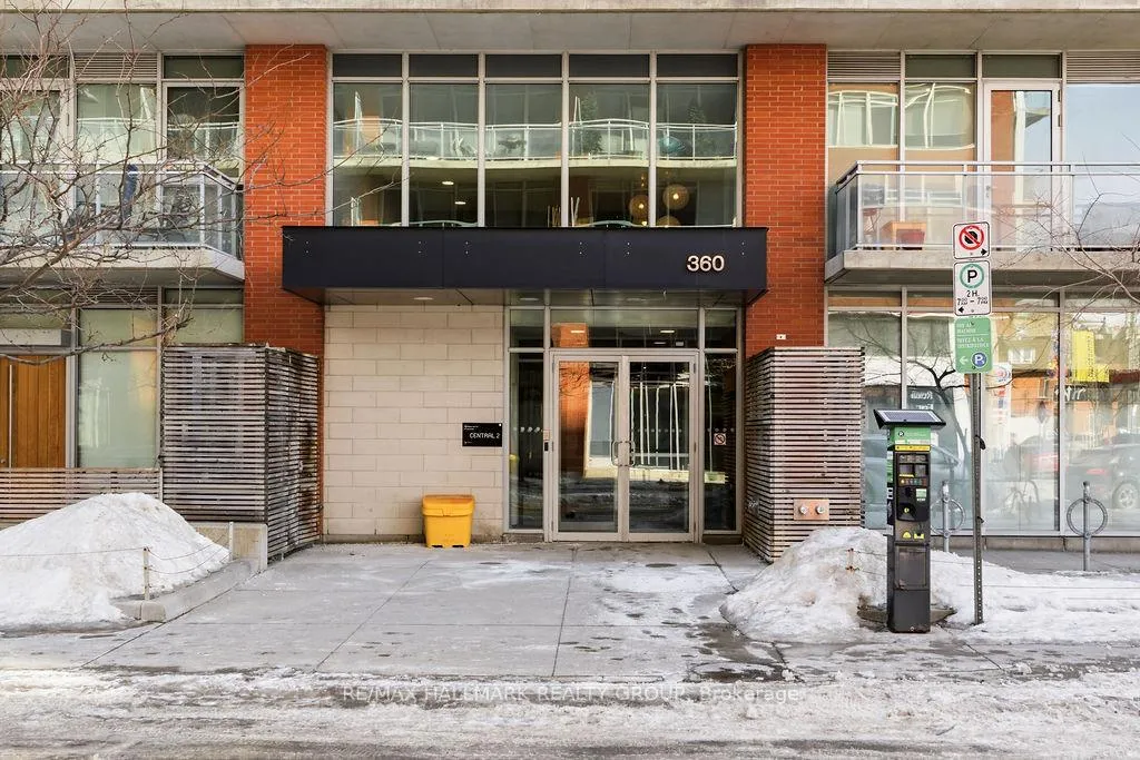 Photo 2 of Unit 203, 360 McLeod Street, Ottawa, Ottawa Centre — HOMEH