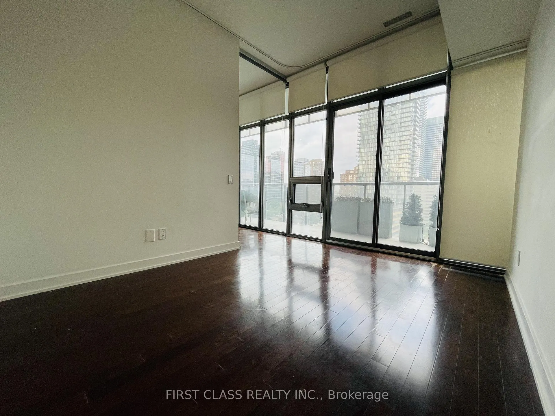 Photo 9 of Unit 1105, 33 Charles Street E, Toronto, Church-Yonge Corridor — HOMEH