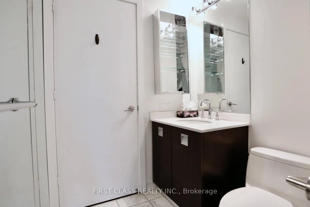 Photo 12 of Unit 1105, 33 Charles Street E, Toronto, Church-Yonge Corridor — HOMEH