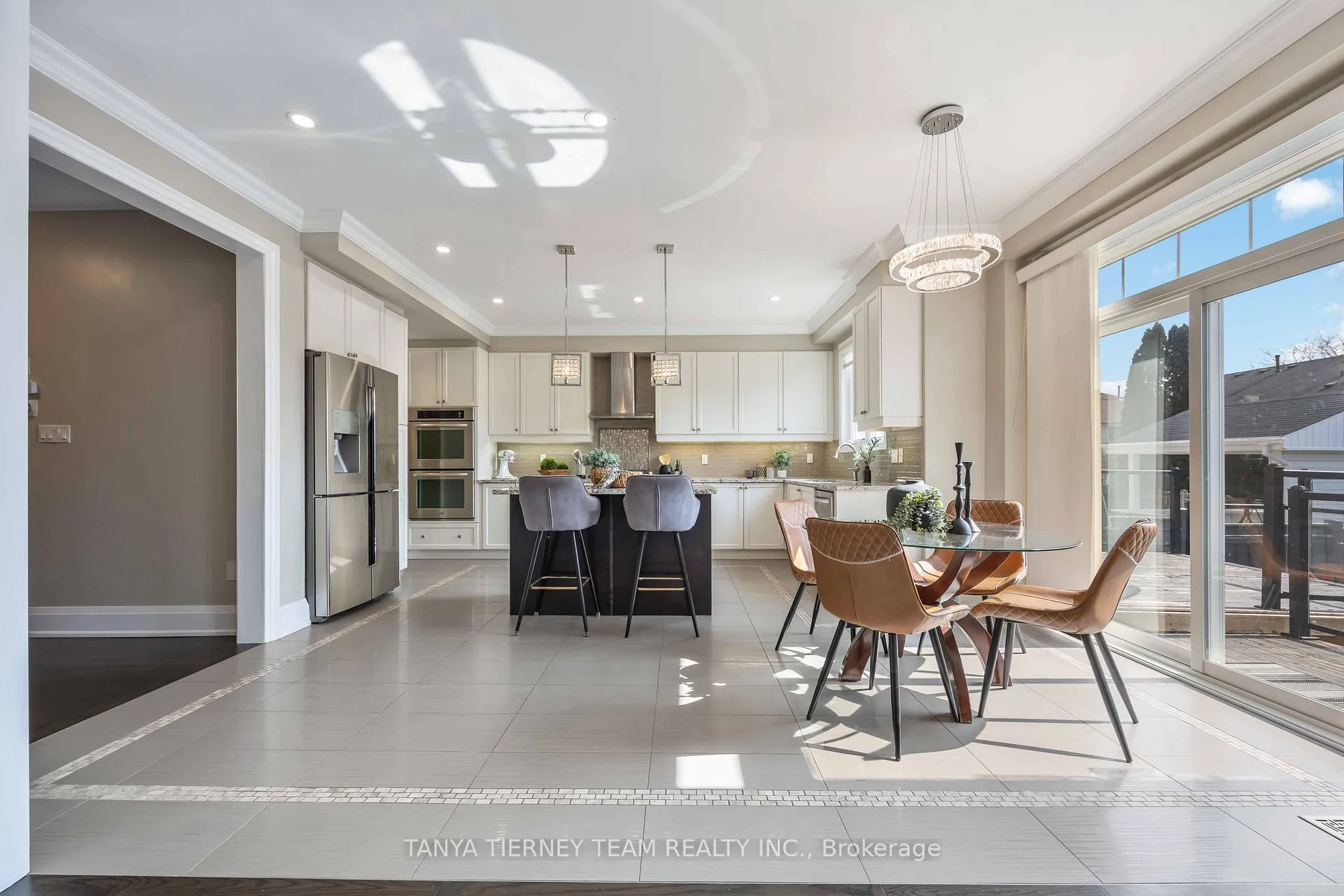 Photo 20 of 111 Braebrook Drive, Whitby, Rolling Acres — HOMEH