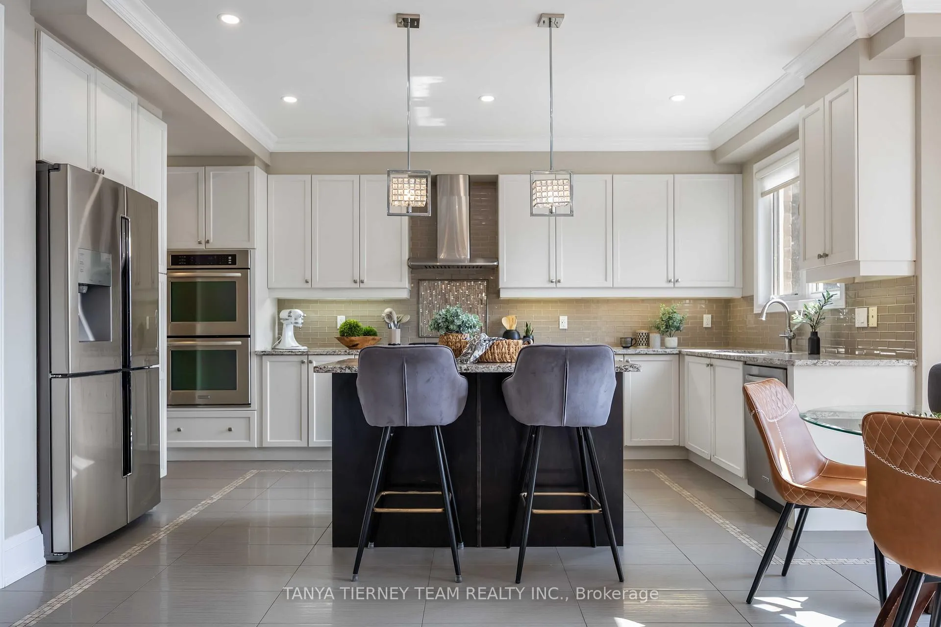 Photo 21 of 111 Braebrook Drive, Whitby, Rolling Acres — HOMEH