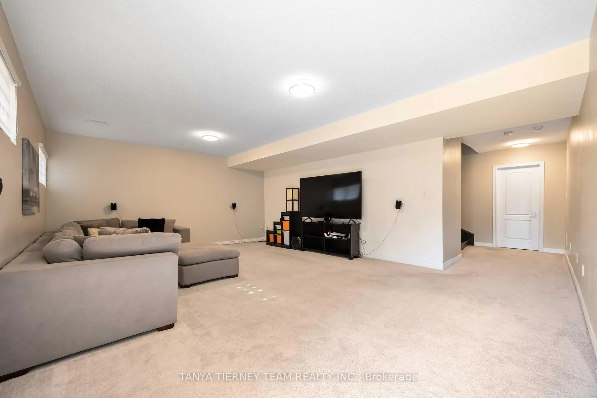 Photo 43 of 111 Braebrook Drive, Whitby, Rolling Acres — HOMEH