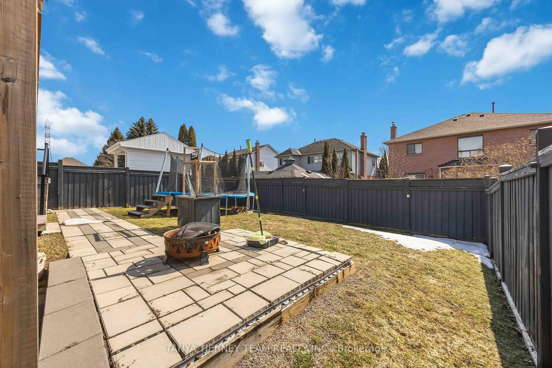 Photo 45 of 111 Braebrook Drive, Whitby, Rolling Acres — HOMEH
