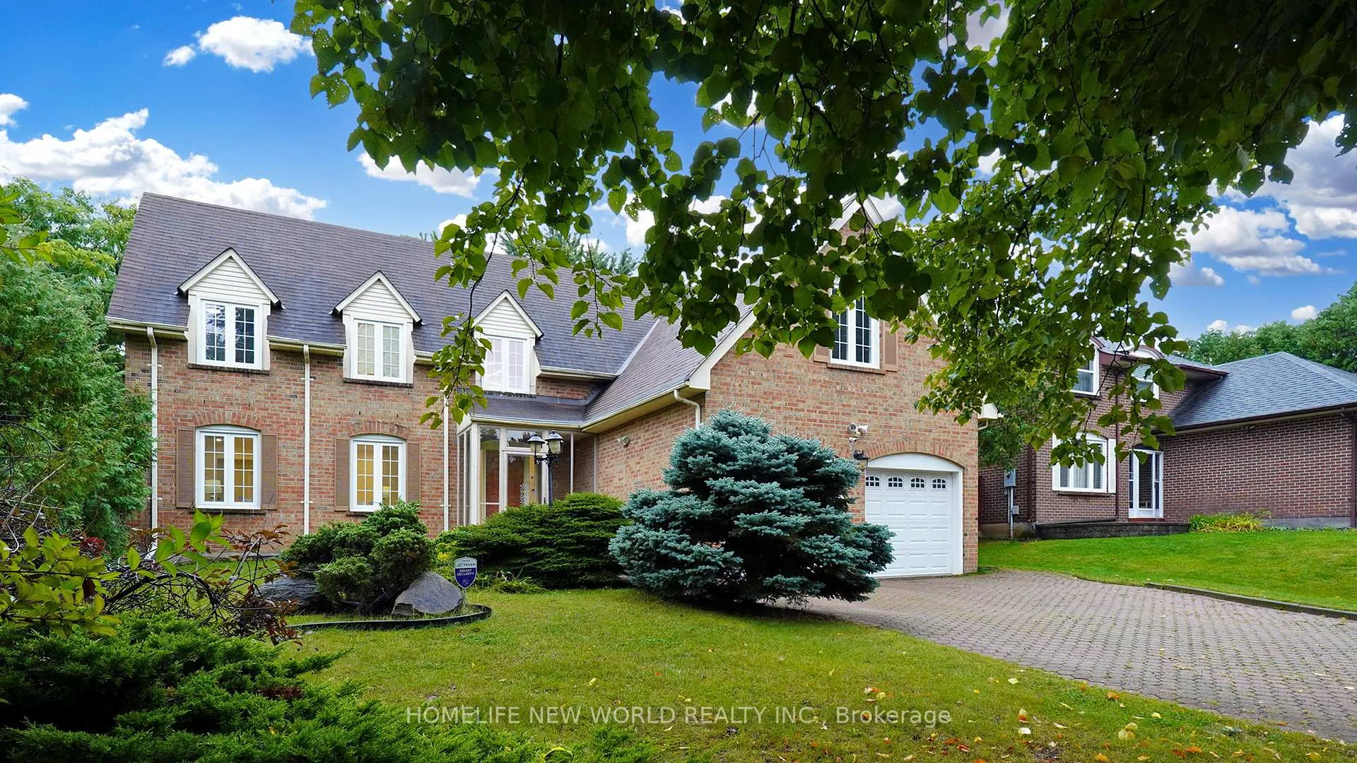 Photo 2 of 3 Athens Drive, Markham, Buttonville — HOMEH
