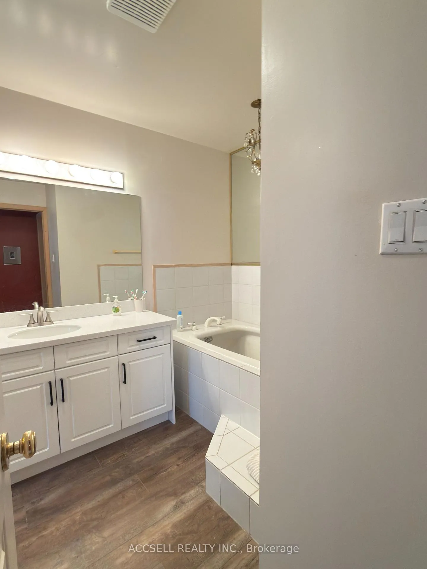 Photo 21 of Unit 21, 374 Edith Cavell Boulevard, Central Elgin, Rural Central Elgin — HOMEH