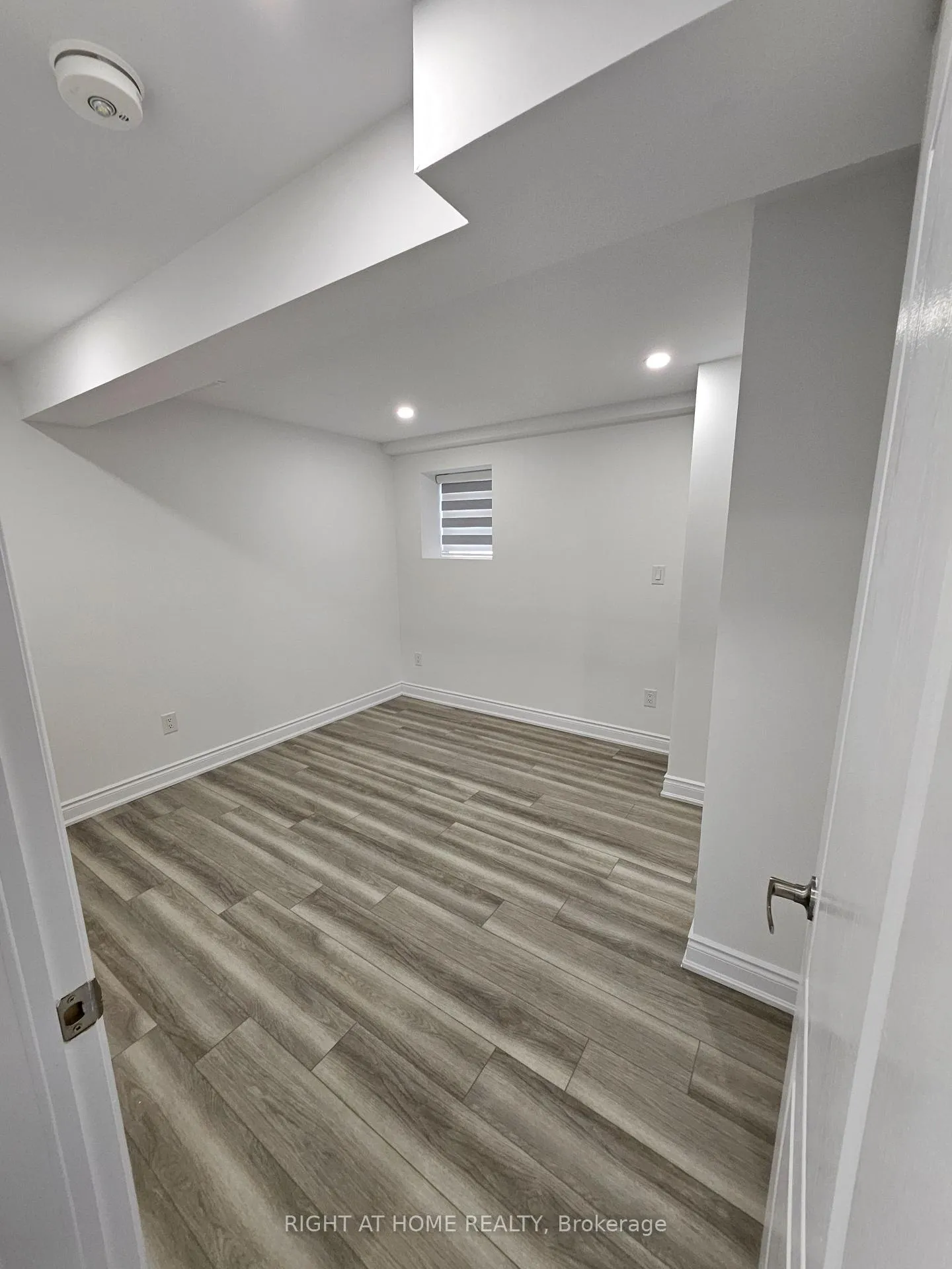 Photo 13 of Unit Lower, 1290 Duignan Crescent, Milton, Ford — HOMEH